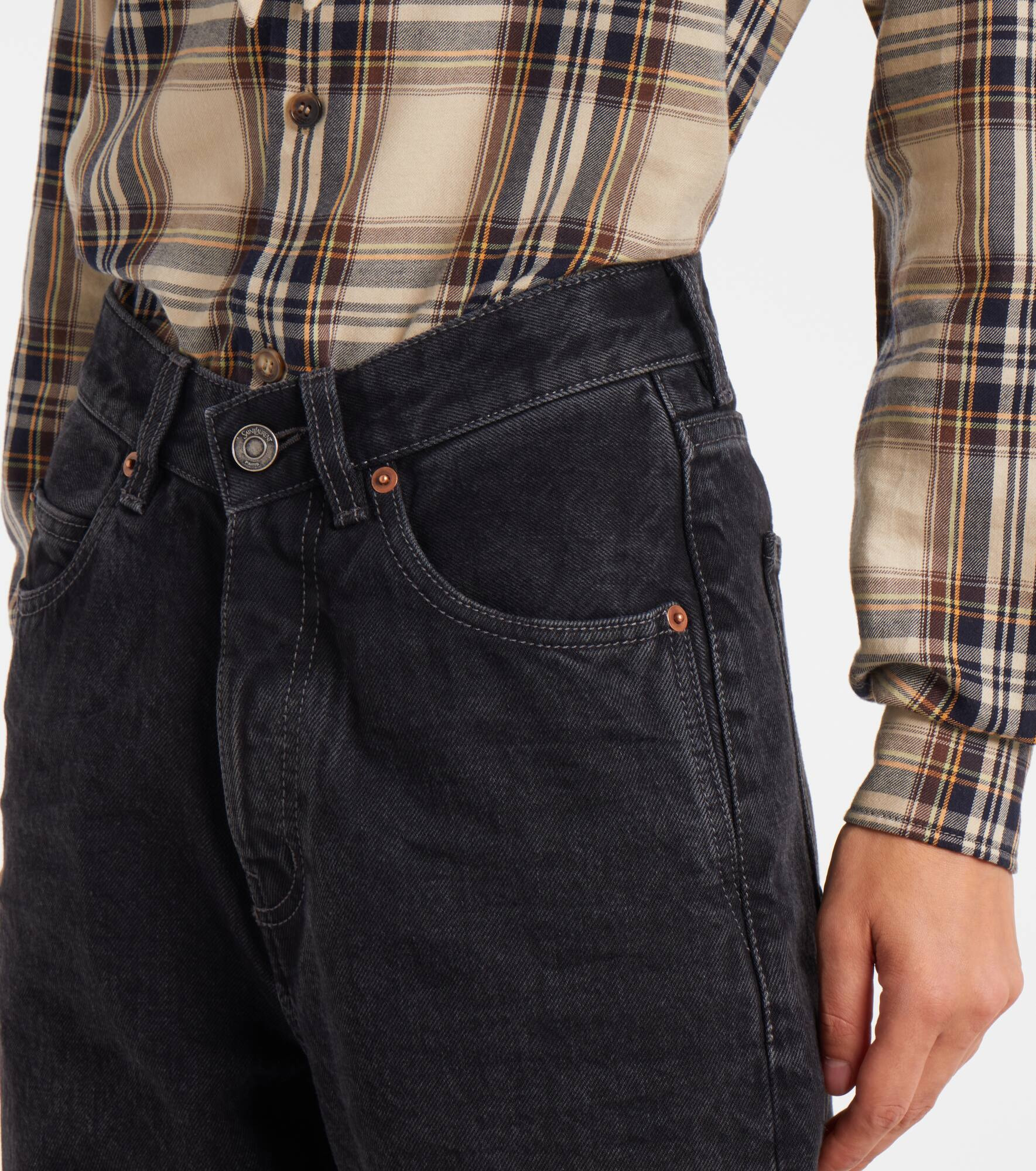 High-rise wide-leg jeans - 4
