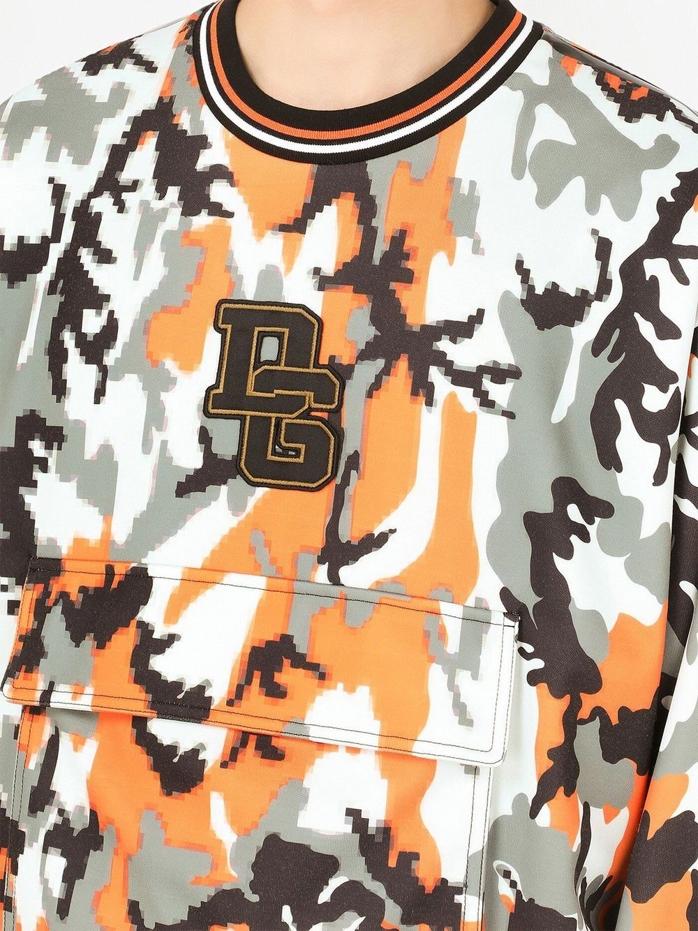 camouflage-print logo-patch sweatshirt - 5