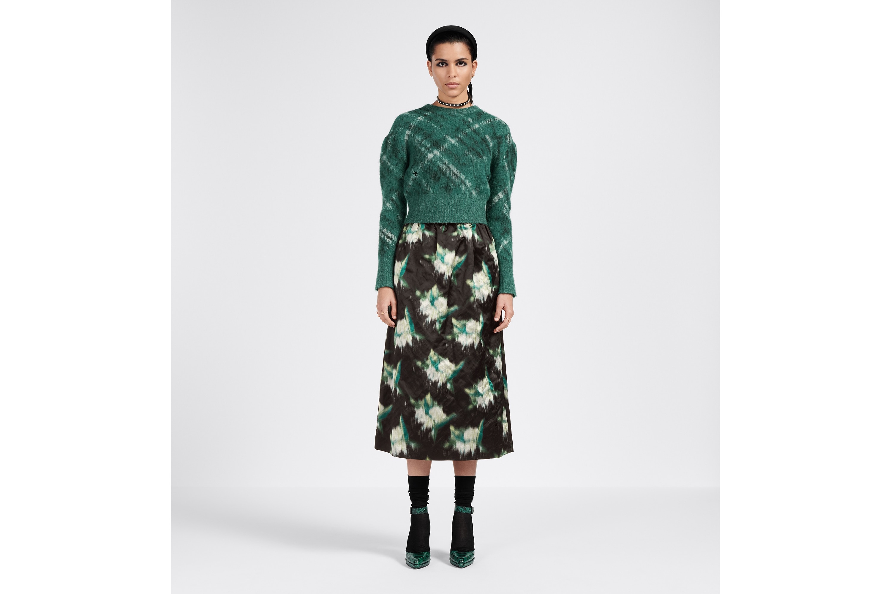 Mid-Length Straight-Cut Skirt - 4