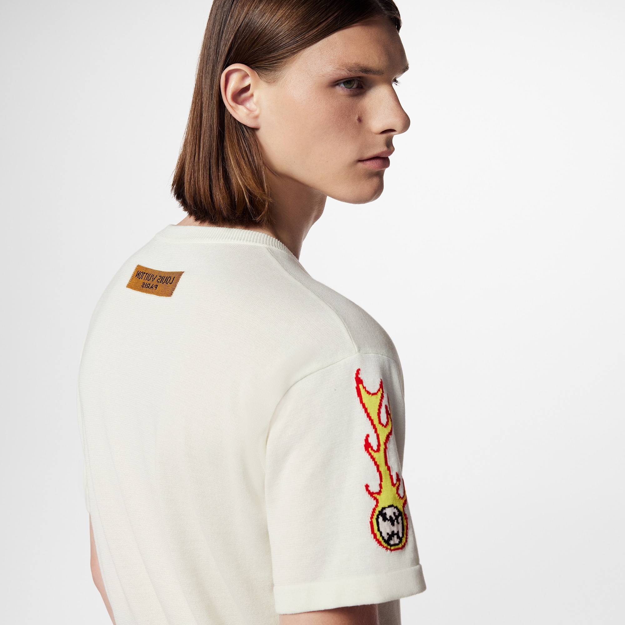 Graphic Short-Sleeved Crewneck - 5