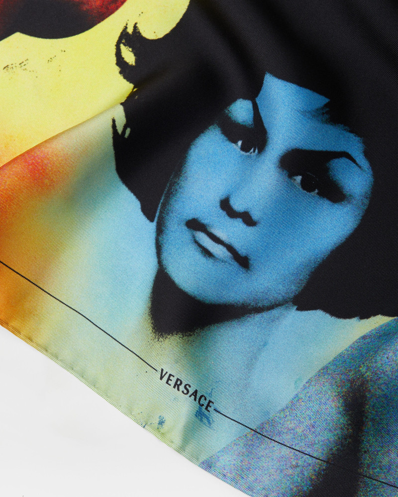 VERSACE Printed Silk Twill Scarf 70 cm outlook