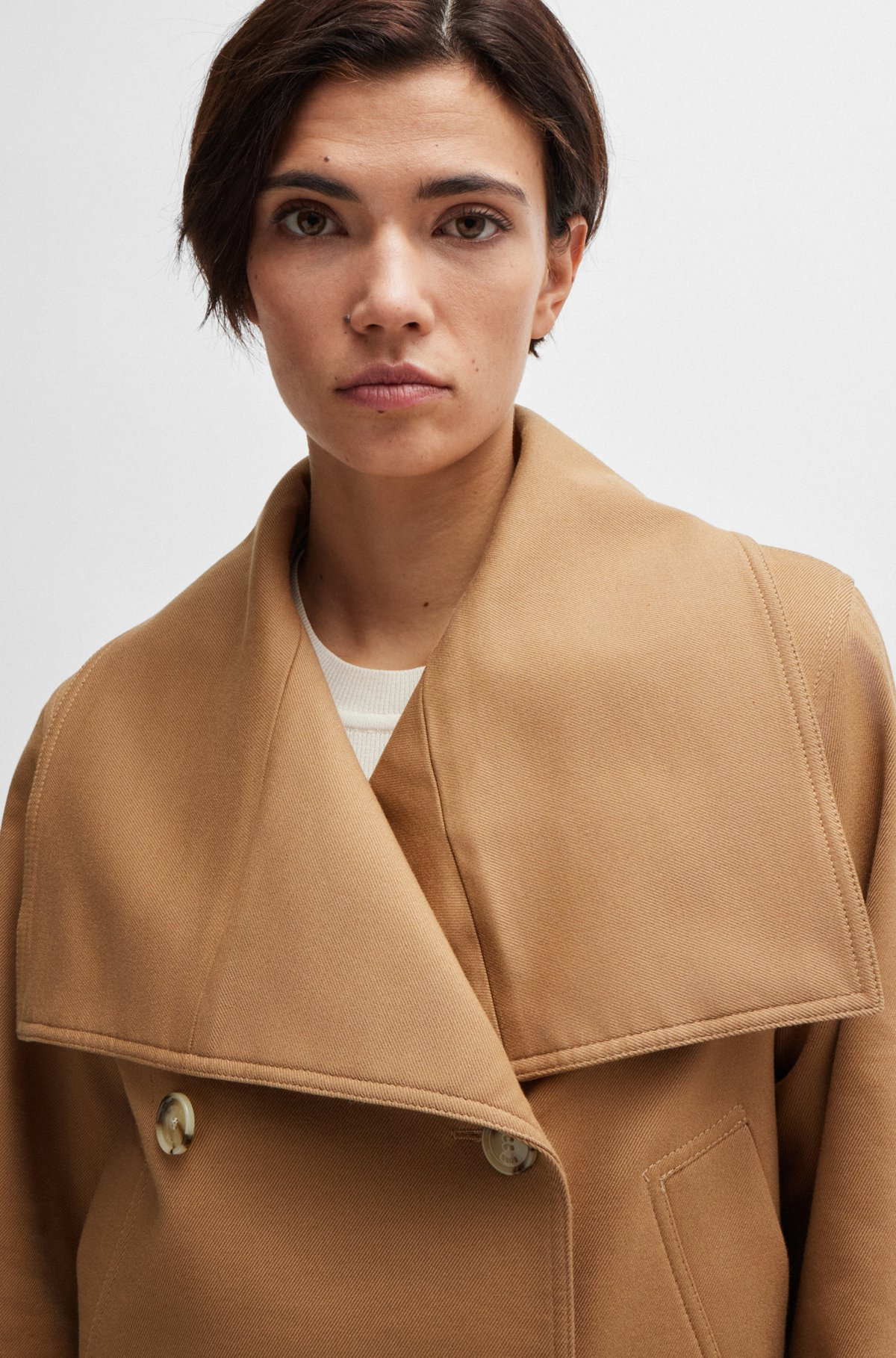 DOUBLE-BREASTED COAT IN STRETCH MATERIAL - 7