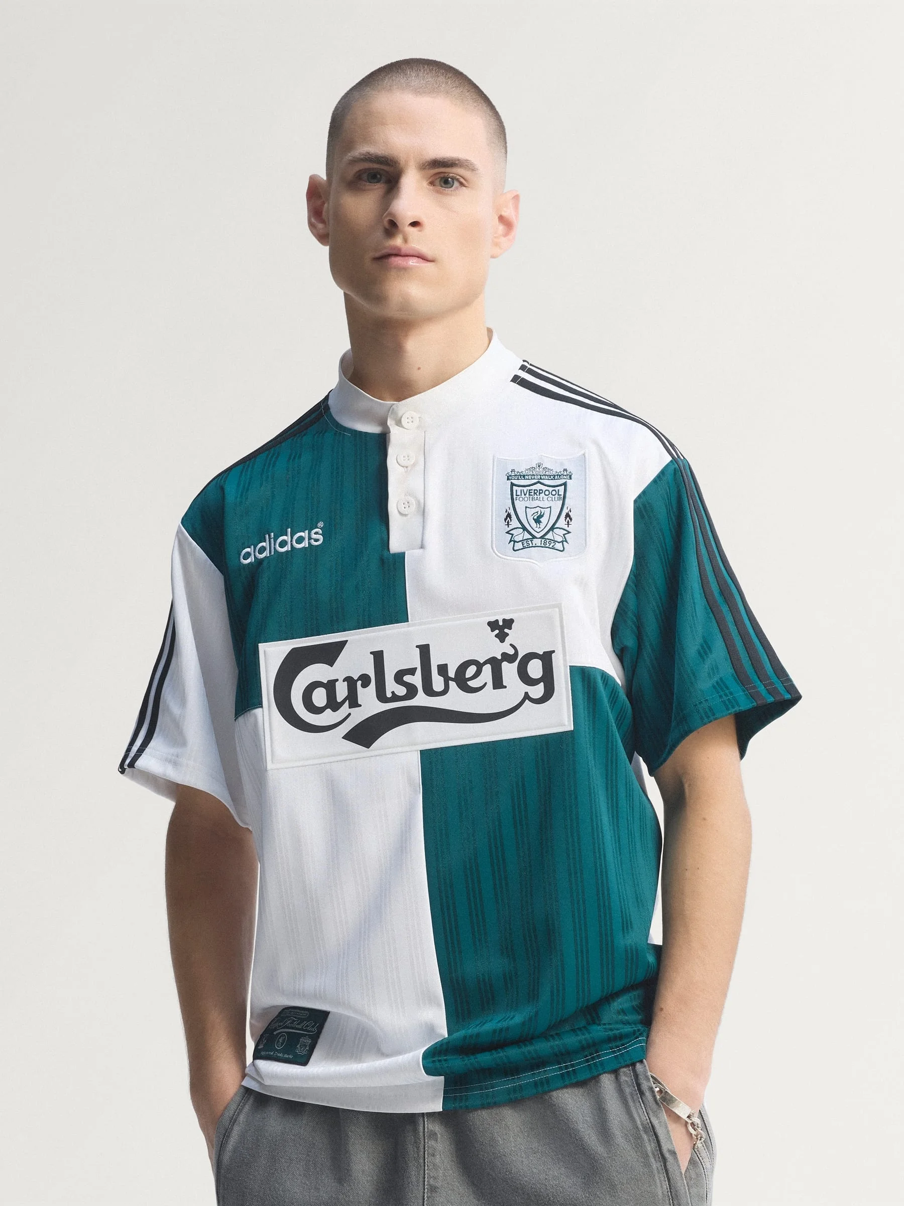 Liverpool FC Away Jersey 95 - 1