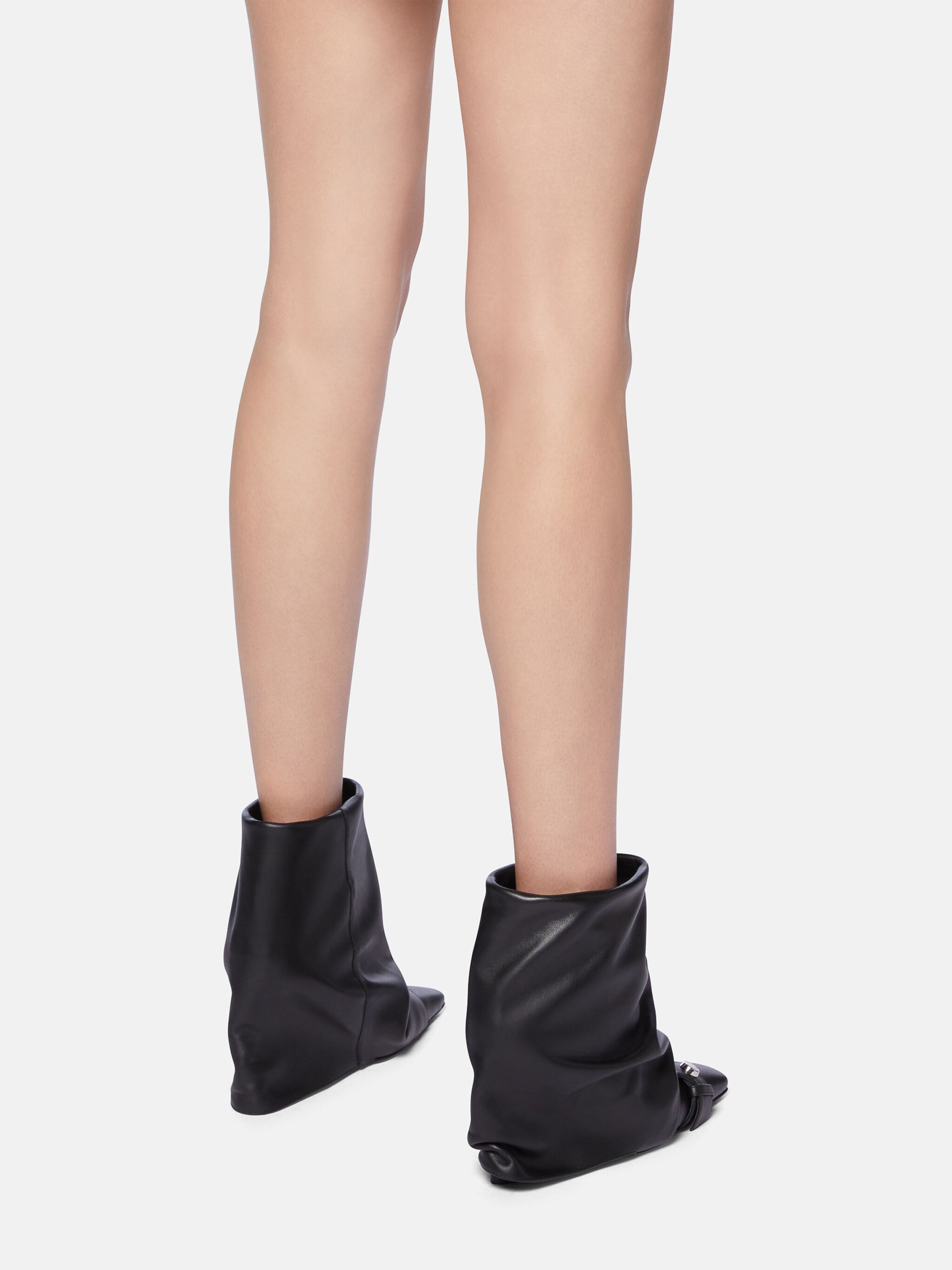 ''JUNO'' BLACK ANKLE BOOT - 4