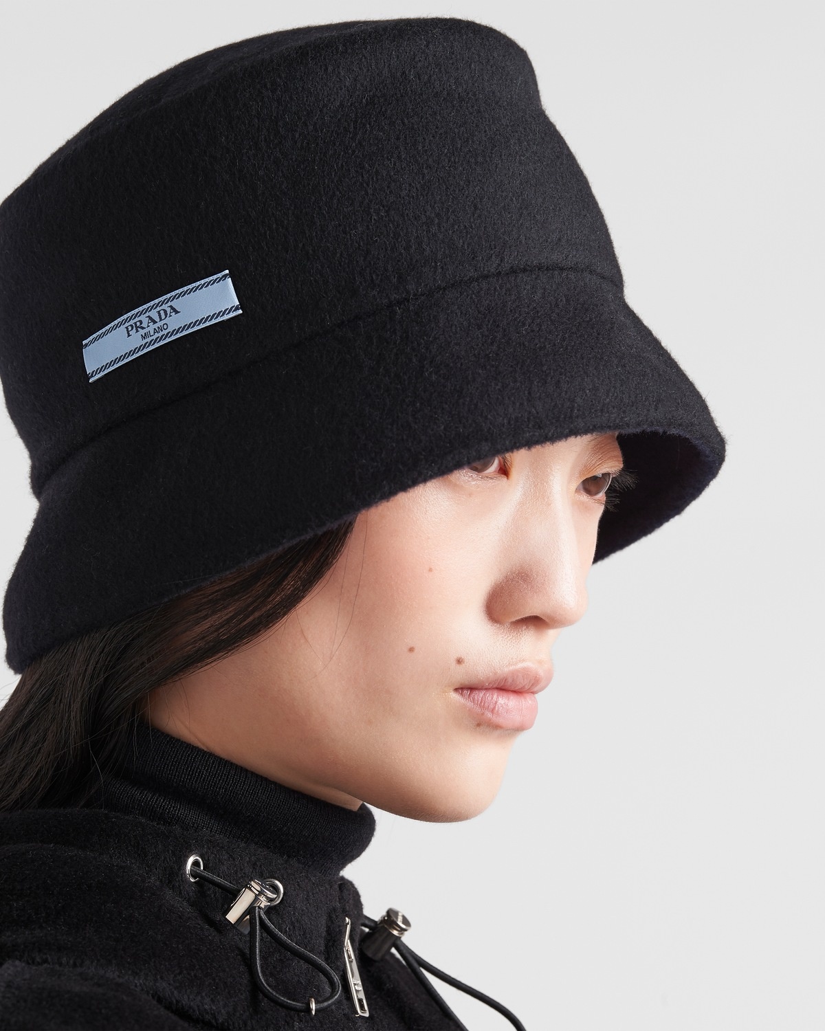ハット PRADA MIDNIGHT BLUE CASHMERE BUCKET HAT Prada Midnight Blue Cashmere Bucket Hat | italist | REVERSIBLE