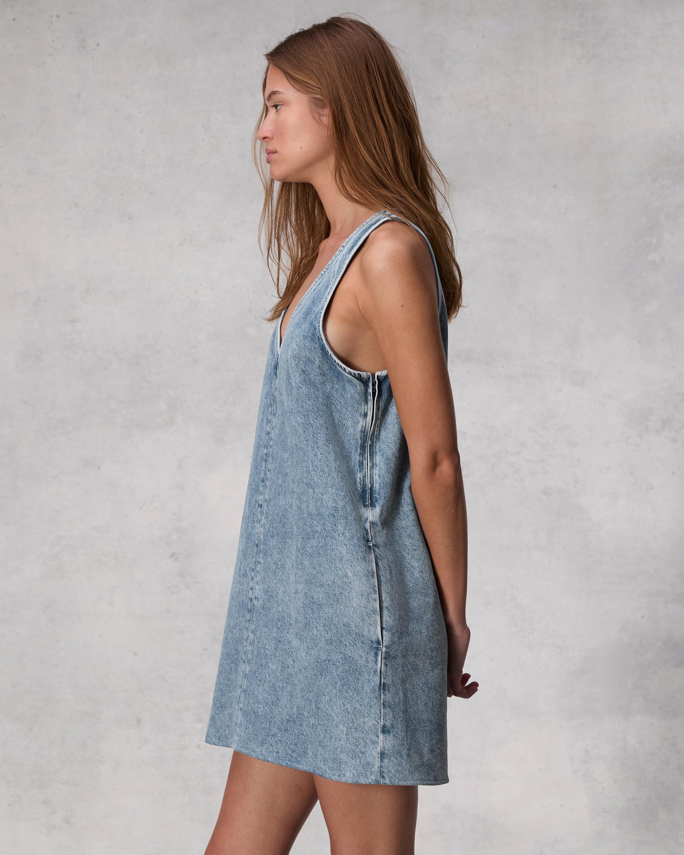 Naia Denim Dress
Mini - 3