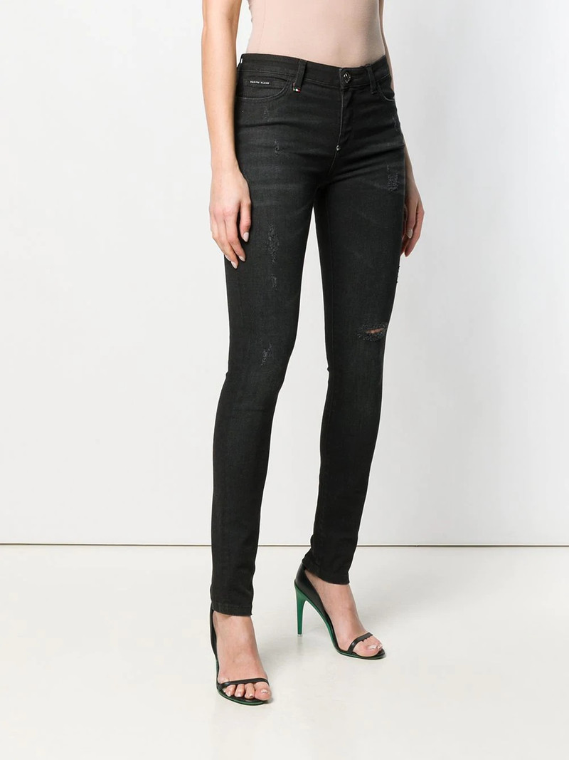 ripped jeans 3