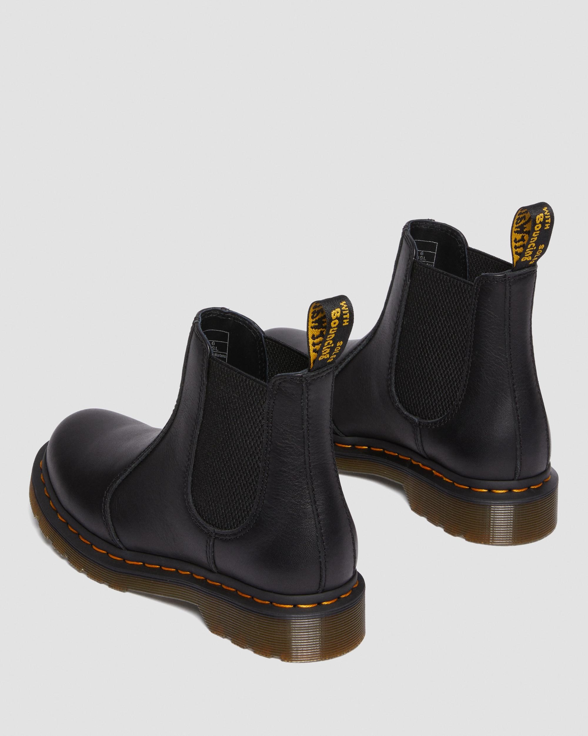 2976 Women's Leather Chelsea Boots - 11