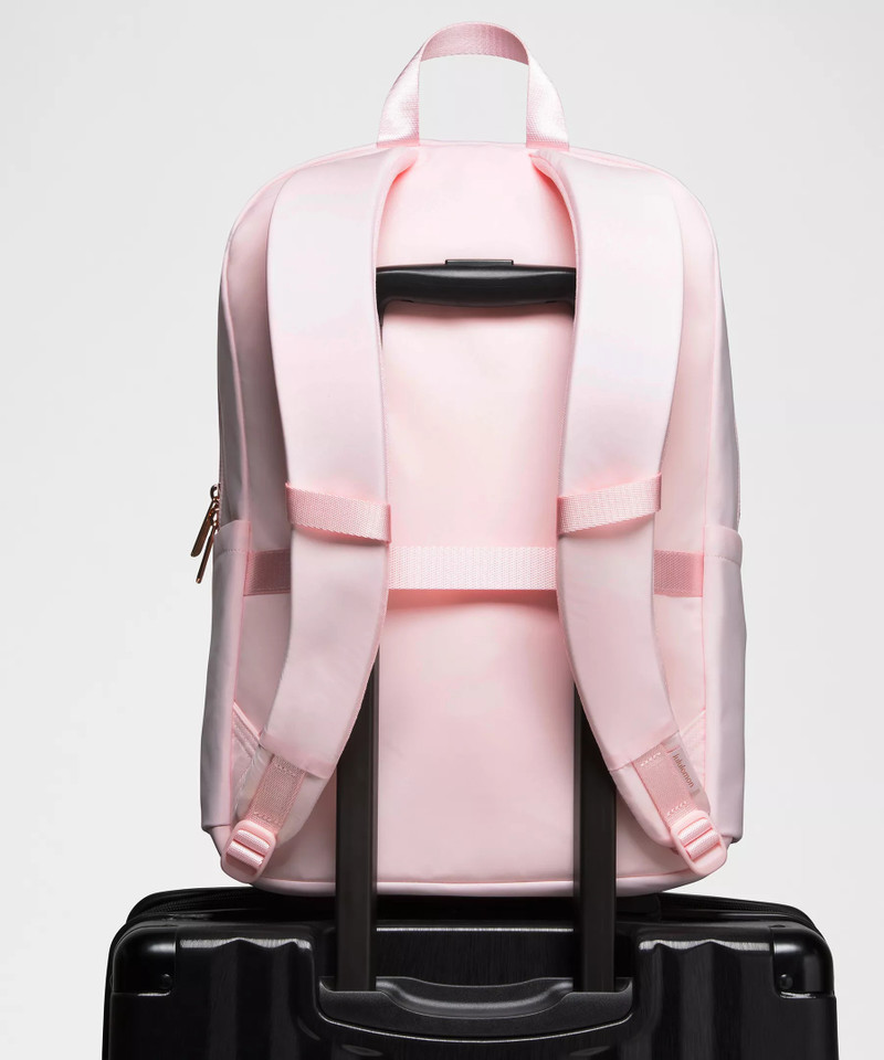 Everywhere Backpack 22L *Metal Hardware 6