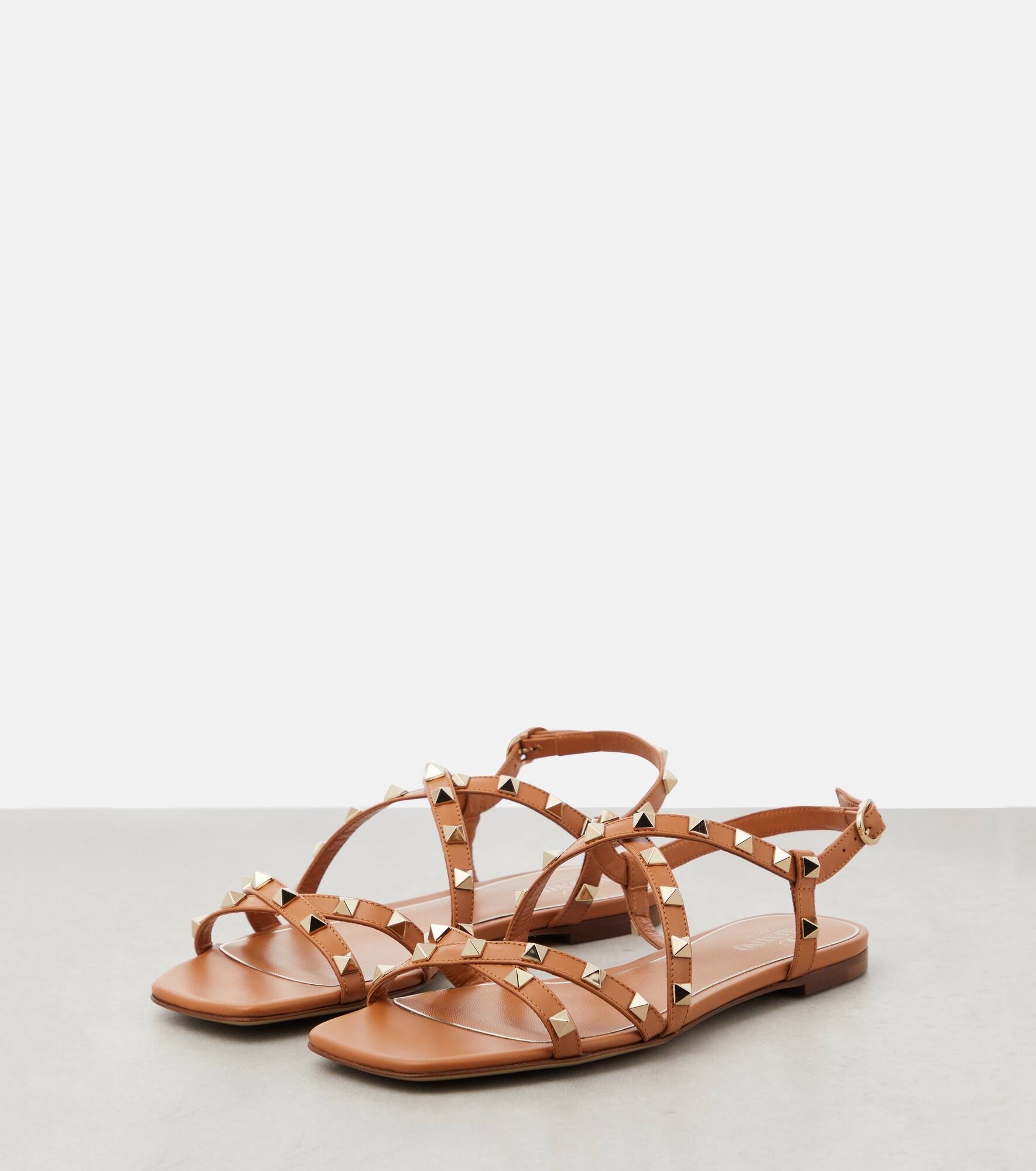 Rockstud leather sandals - 5
