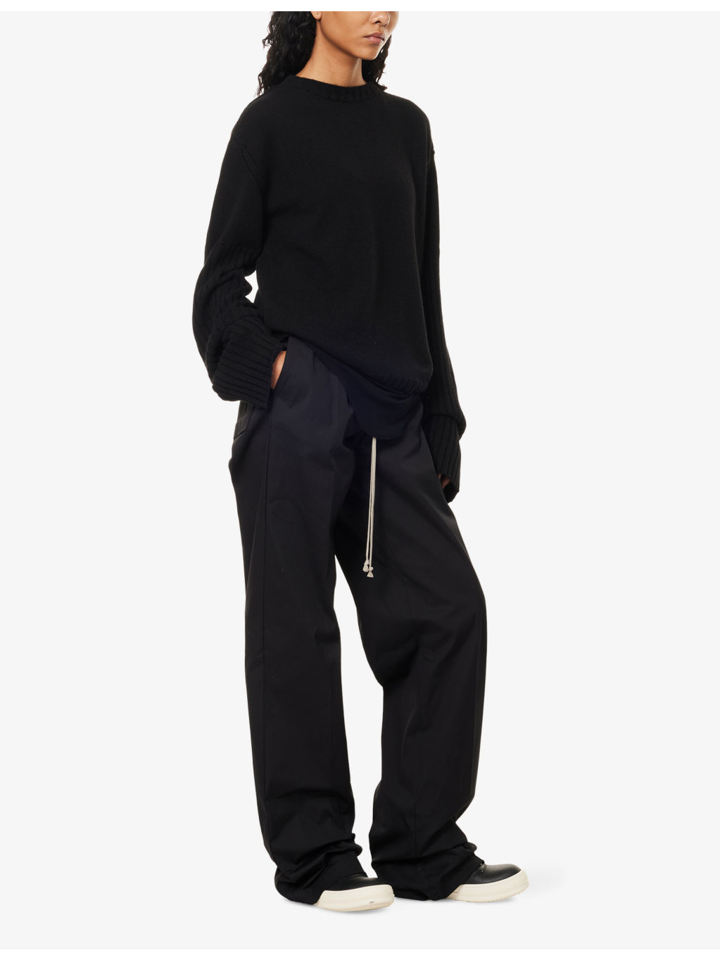 Round-Neck Long-Sleeves Cashmere Jumper - 2