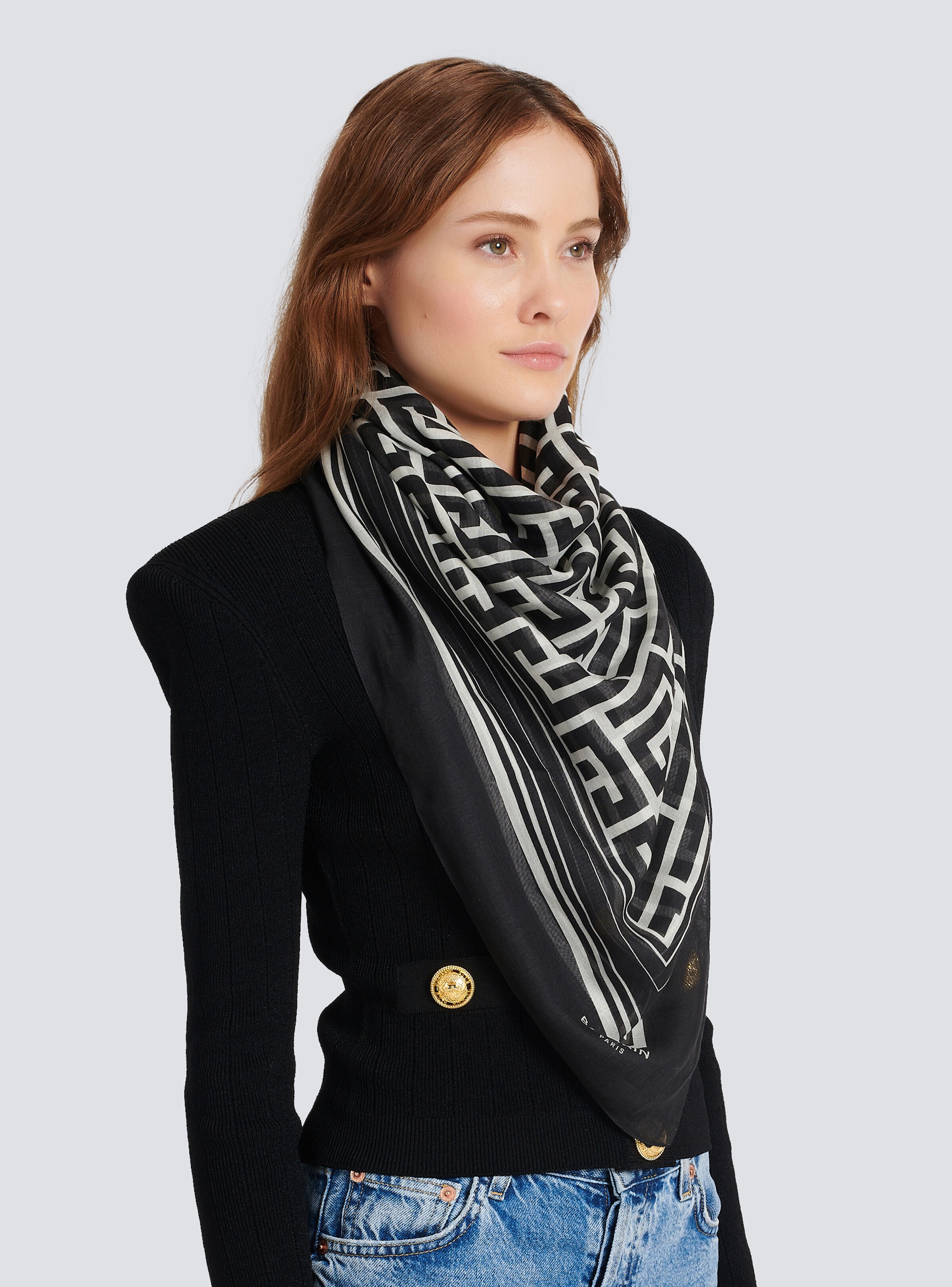 Scarf with Balmain monogram - 4