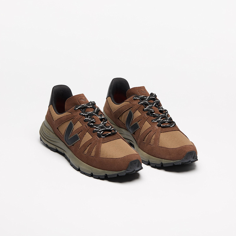 VEJA SALAR ALVEOMESH TENT BLACK WALNUT outlook