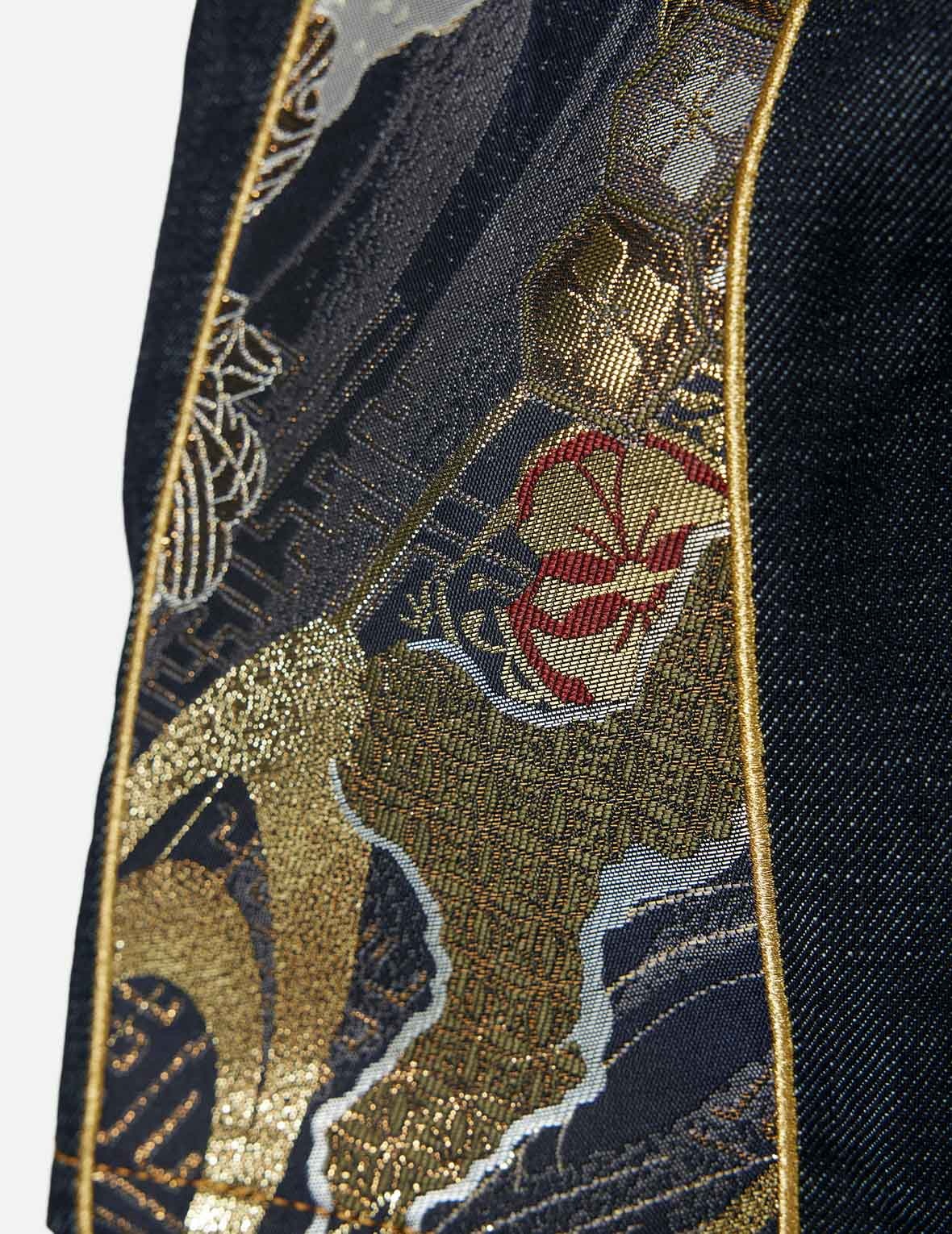 Brocade Daicock Appliqué and Logo Embrodiery Regular Fit Denim Shorts - 7