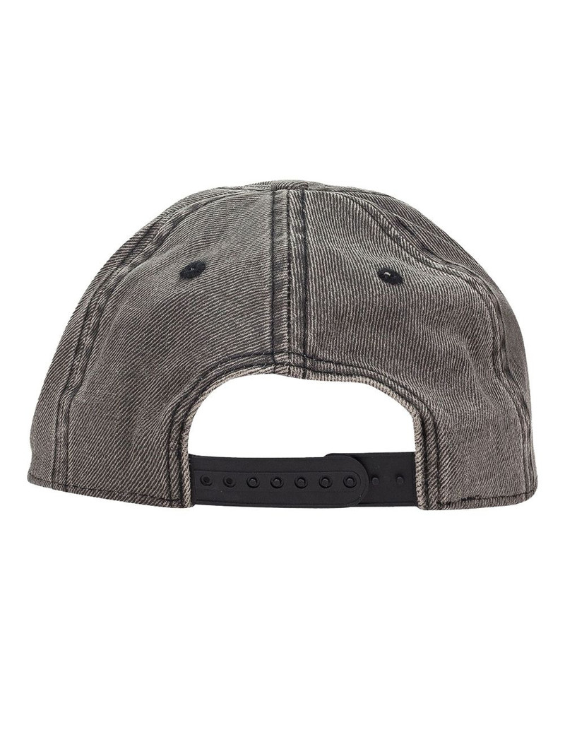 WHO DECIDES WAR Link embroidered baseball cap outlook