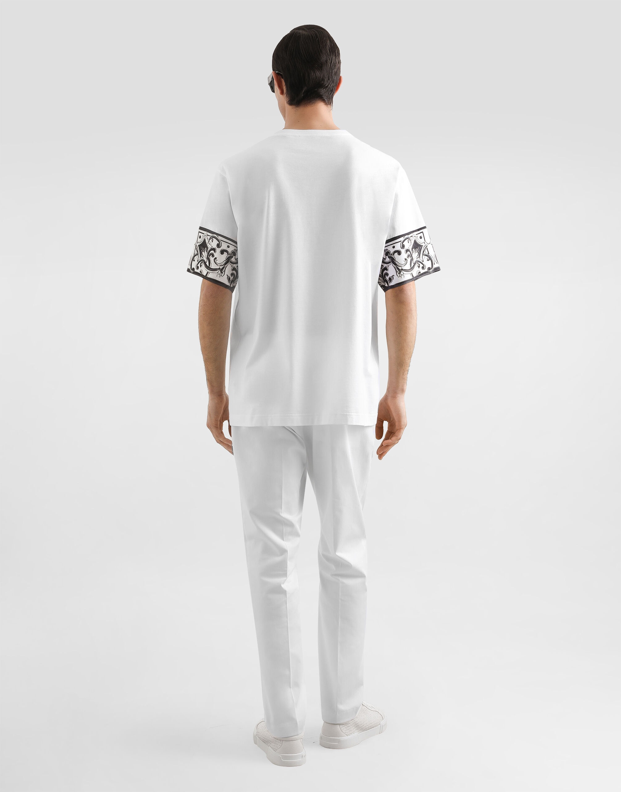 Short-sleeved t-shirt with majolica print - 3