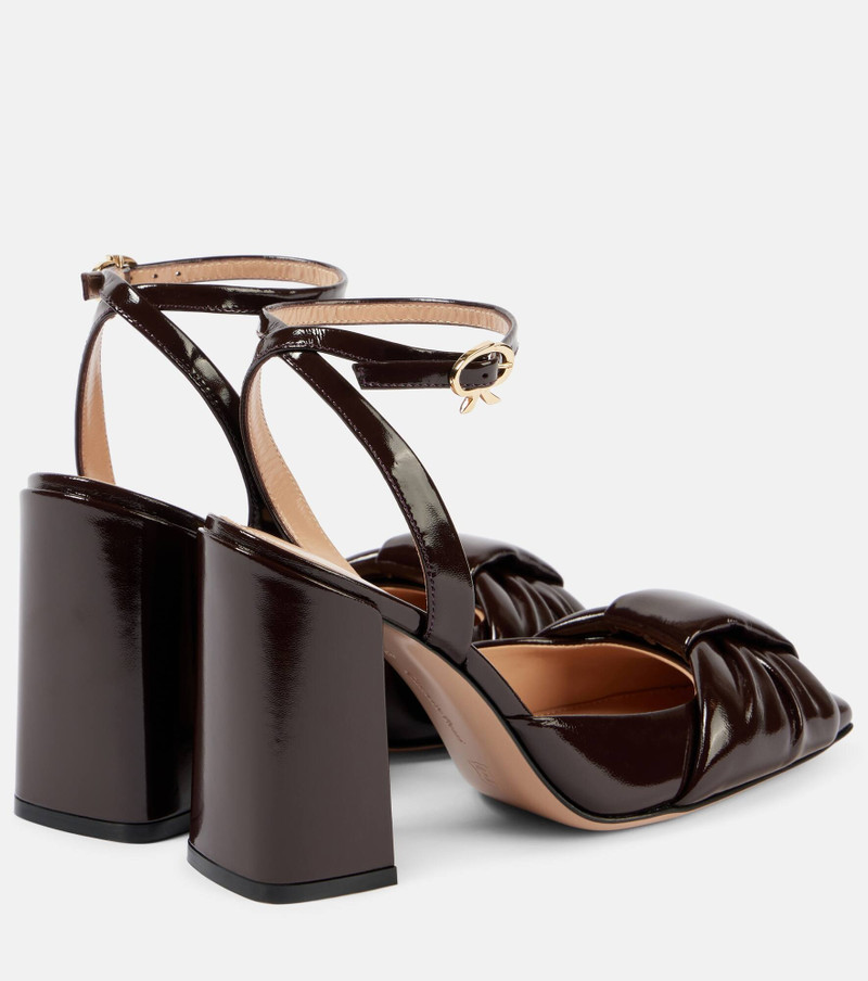 90 patent leather sandals 3