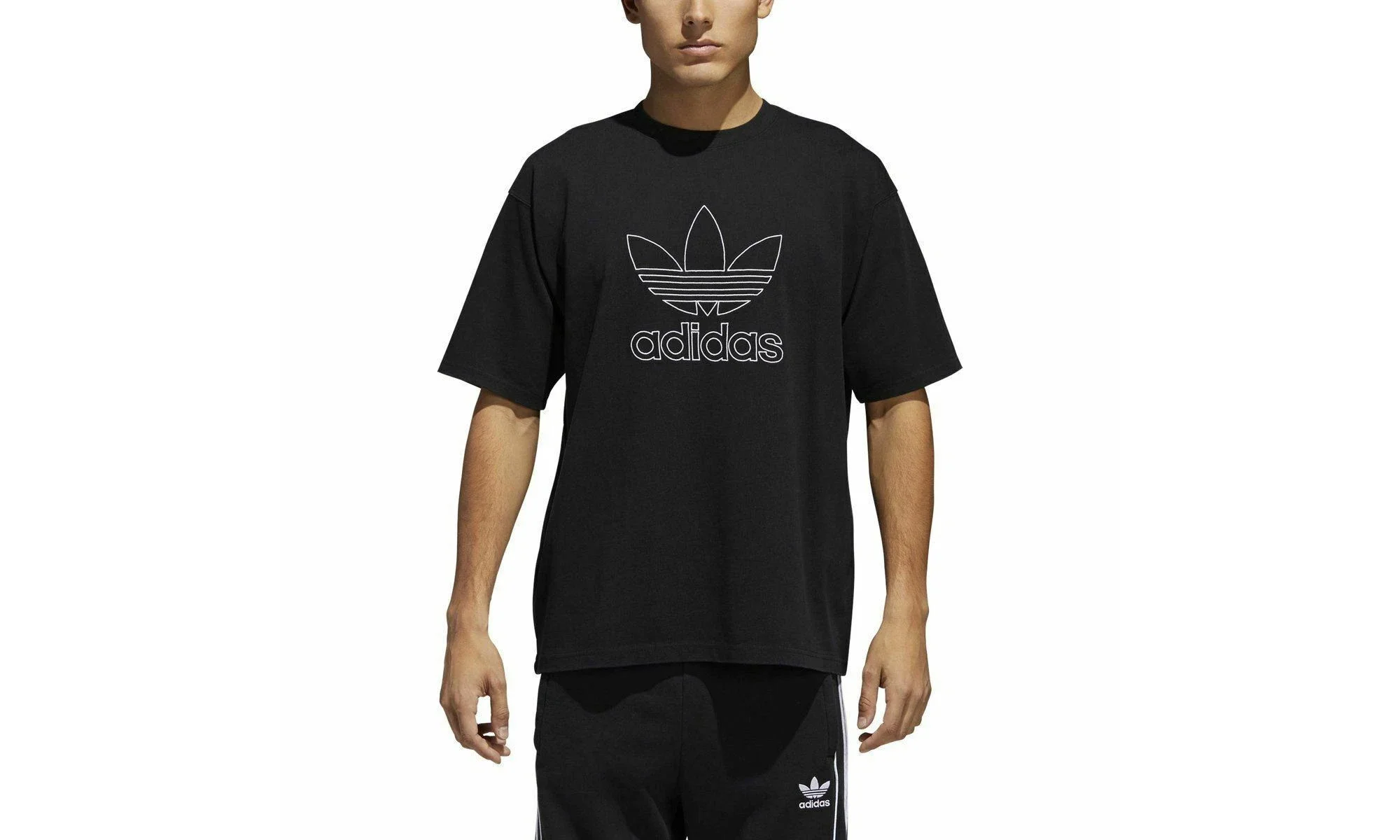 Signiture Tee "Black / White" CE4830 - 1