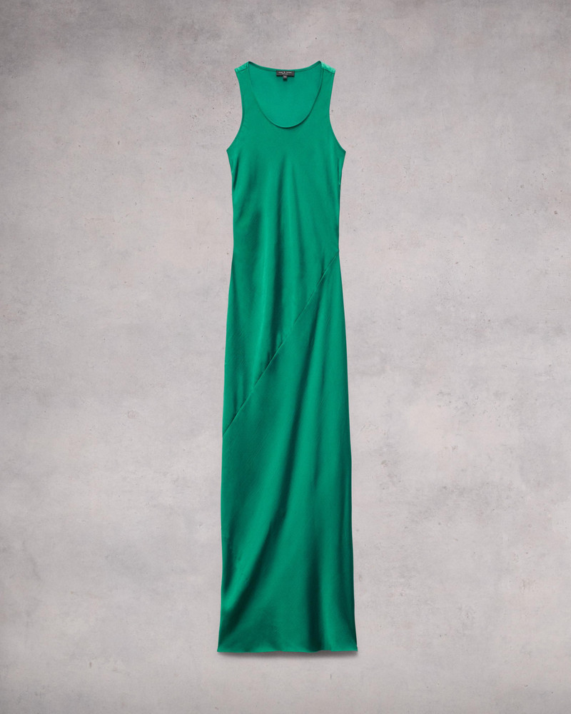 Daisy Satin Dress
Maxi 1