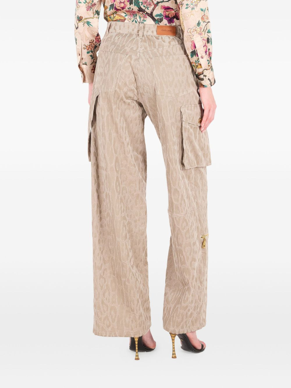 jaguar-print cargo pants - 4
