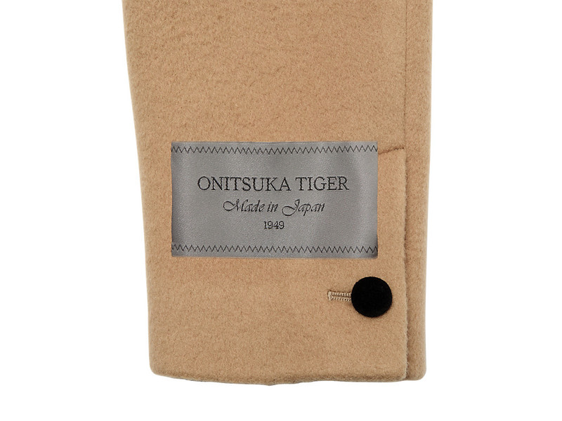 WOMEN'S COAT 3
