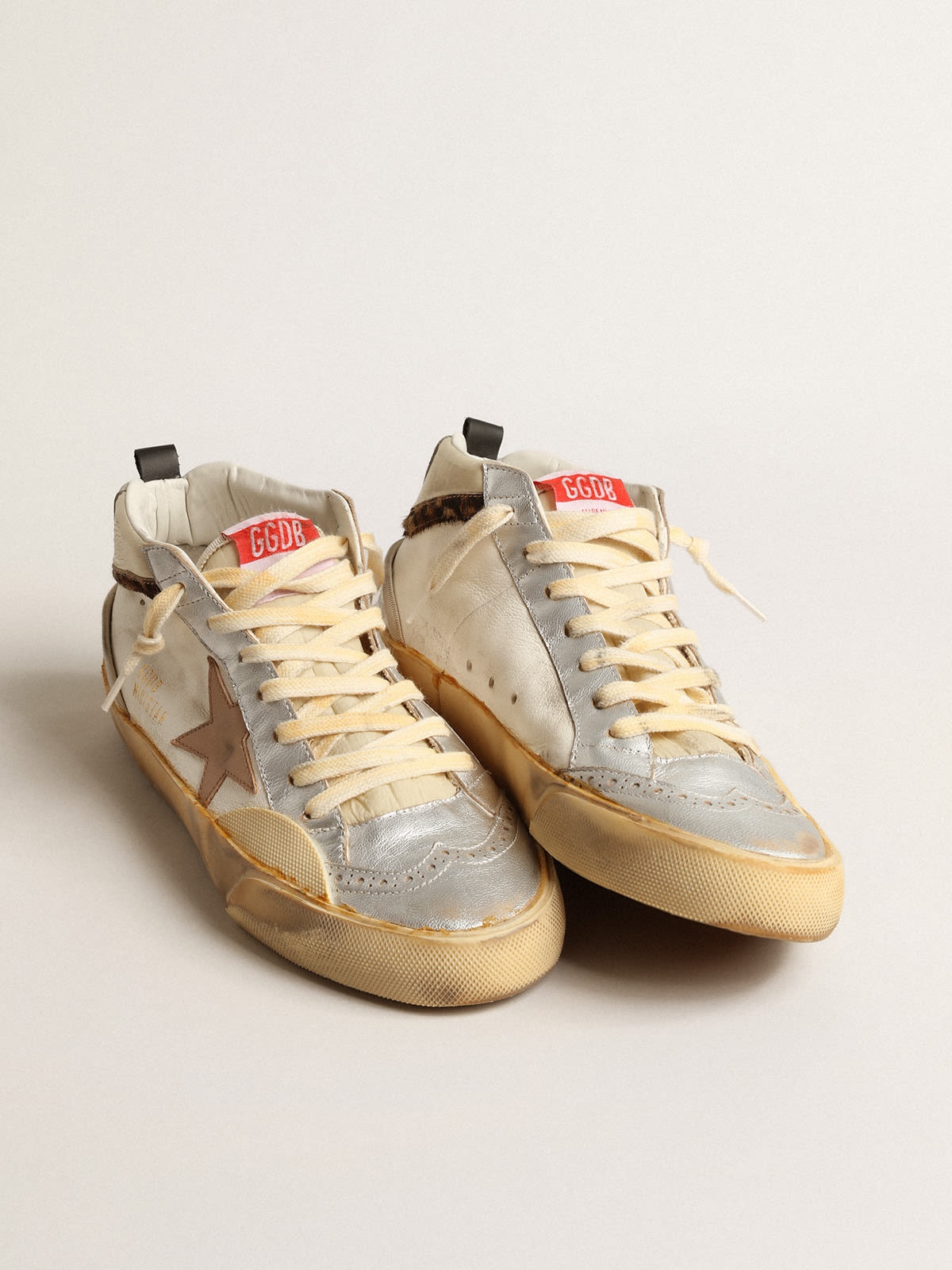 Mid Star LTD with silver metallic leather inserts and pink star - 2