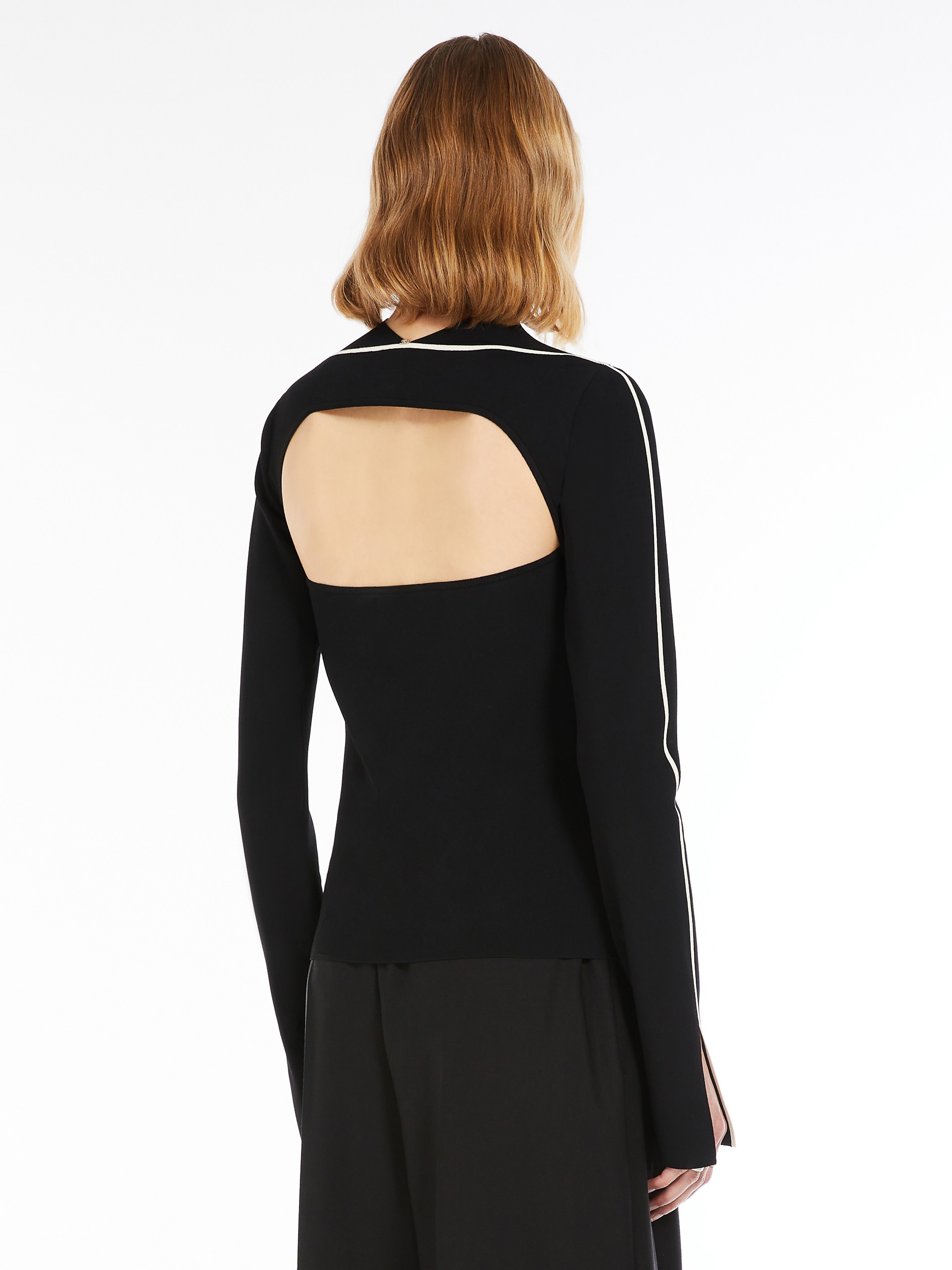 ADDA Fitted jumper with contrasting trims - 4