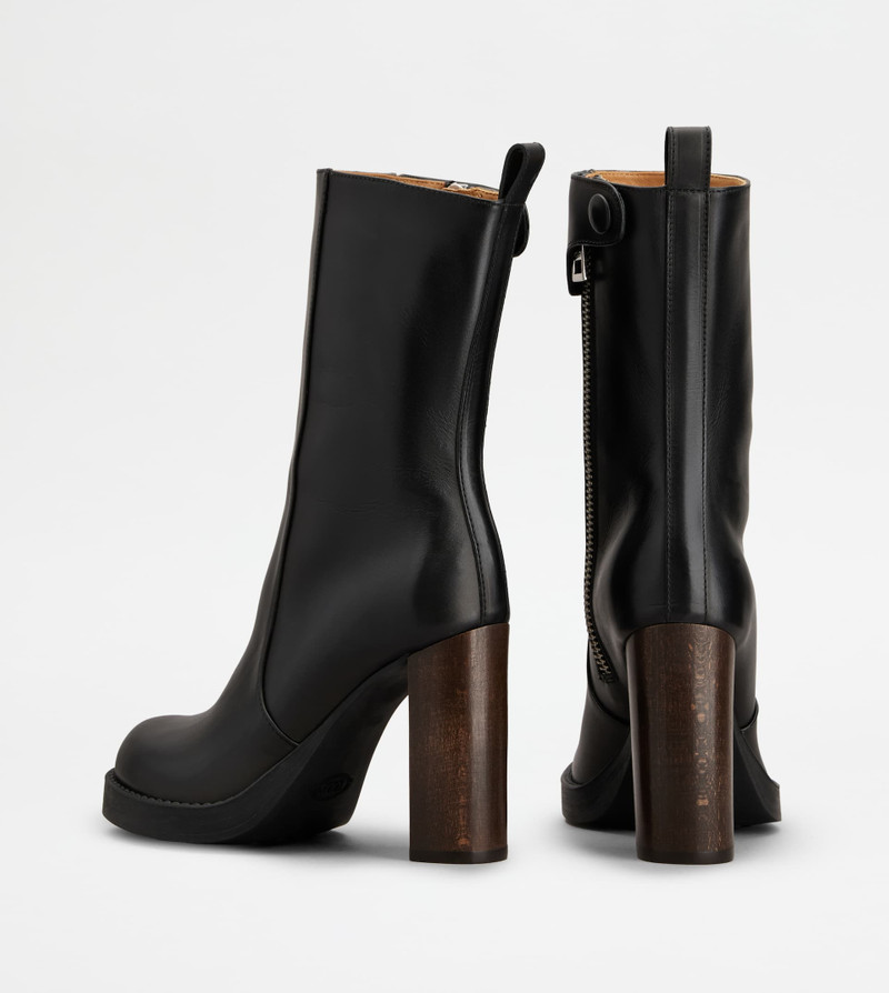 ANKLE BOOTS IN LEATHER - BLACK 3