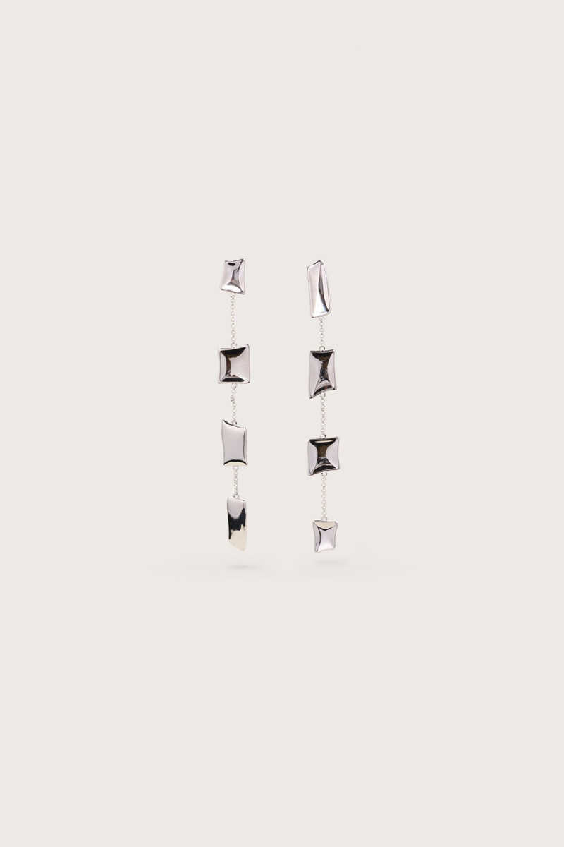MALAYA EARRING 1