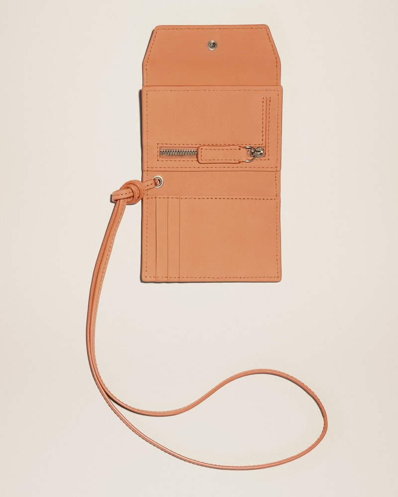 JACQUEMUS Le porte Jacquemus outlook