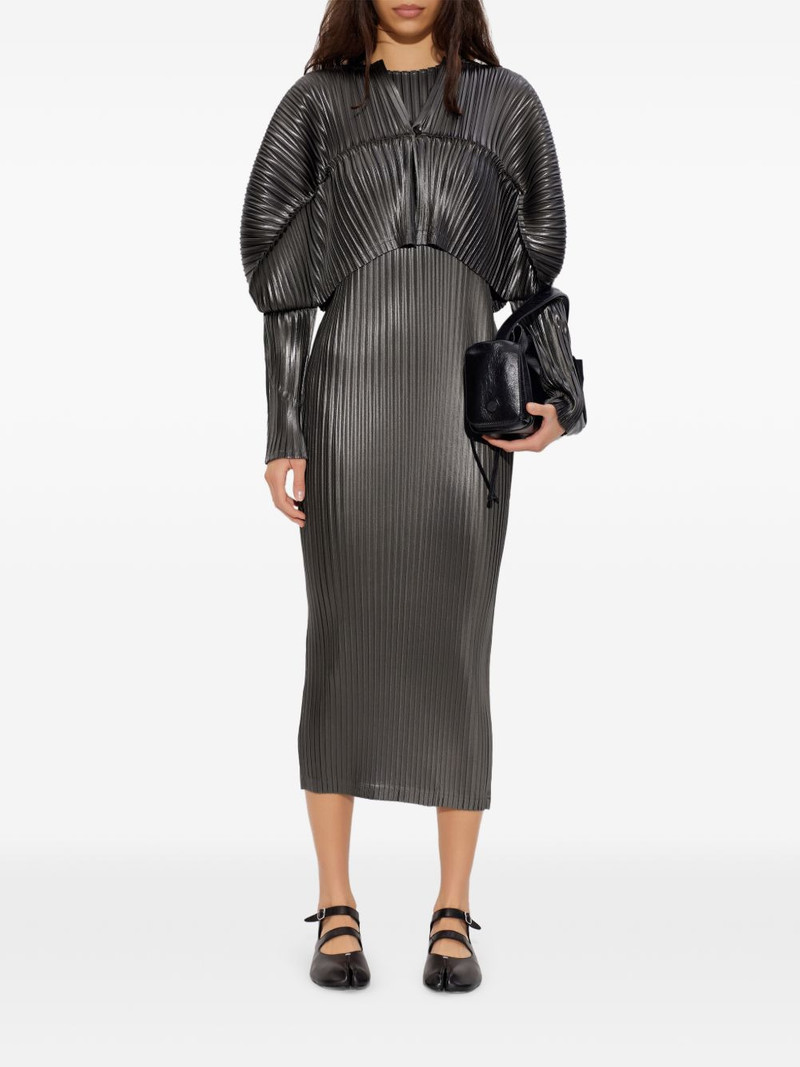 ISSEY MIYAKE pleated sleeveless midi dress outlook