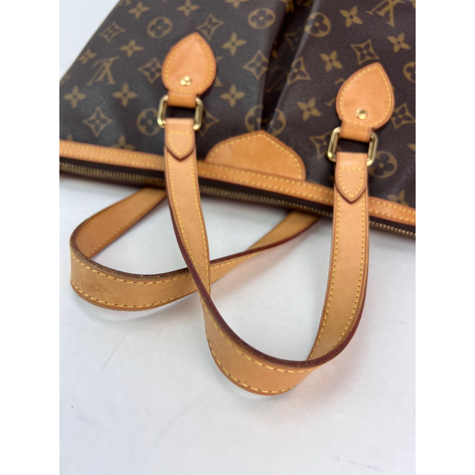 Louis Vuitton Palermo PM Monogram Zippered Tote Bag - 9