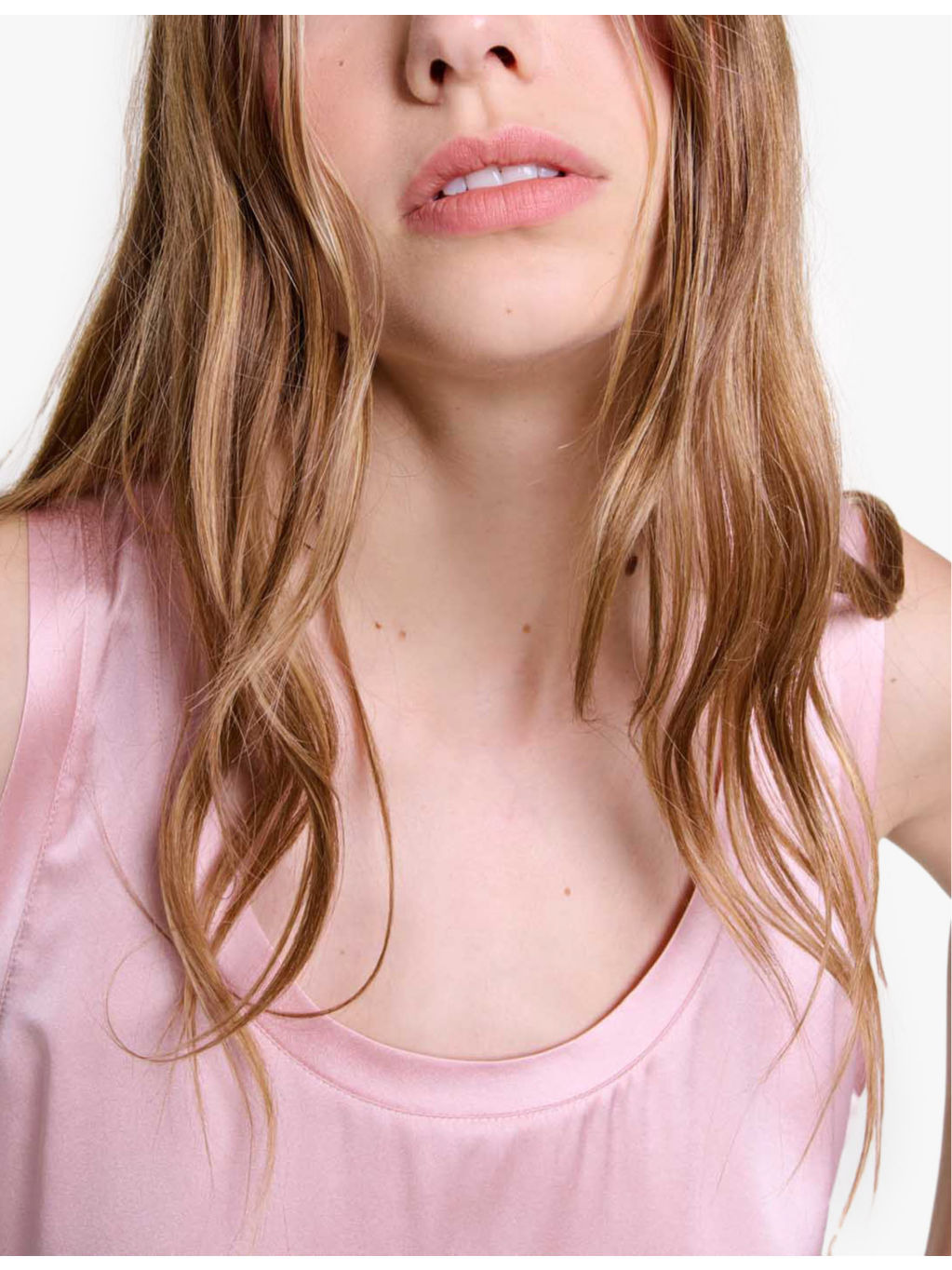 Round-neck relaxed-fit stretch-silk top - 5