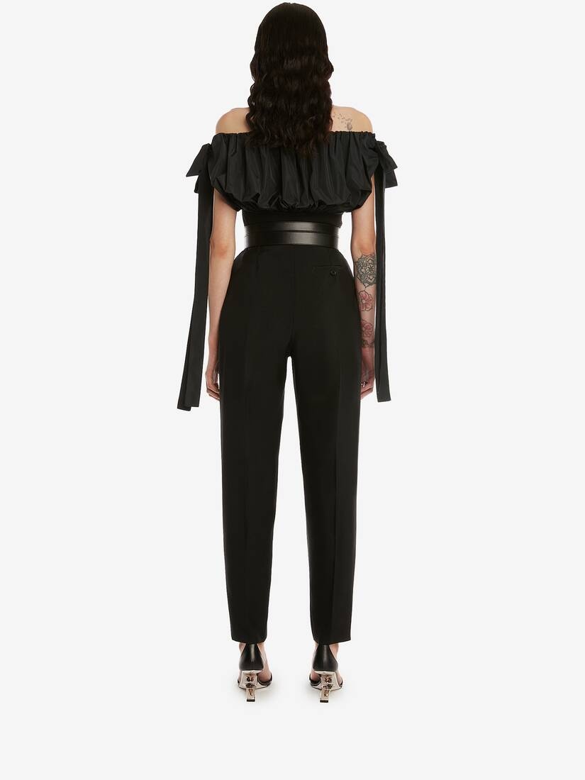 Sartorial Wool Pleated Trouser in Black - 4