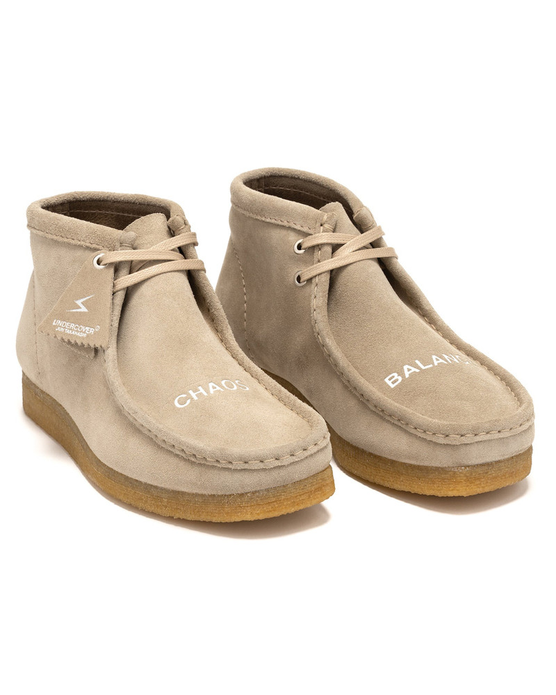 X CLARKS UC2B4F03 WALLABEE BEIGE 2