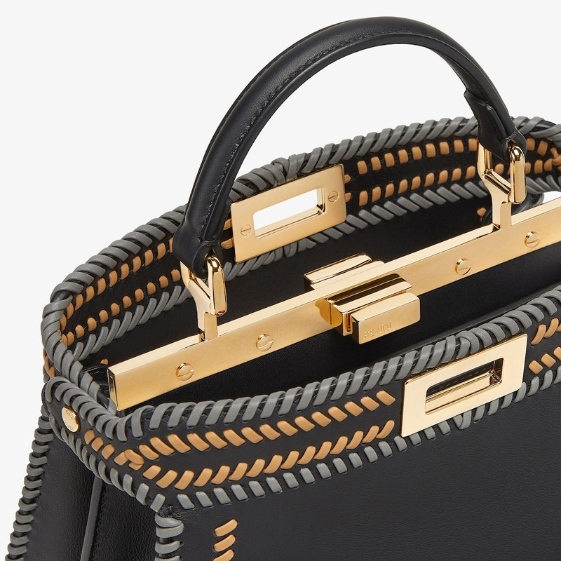 Peekaboo ISeeU Small 5