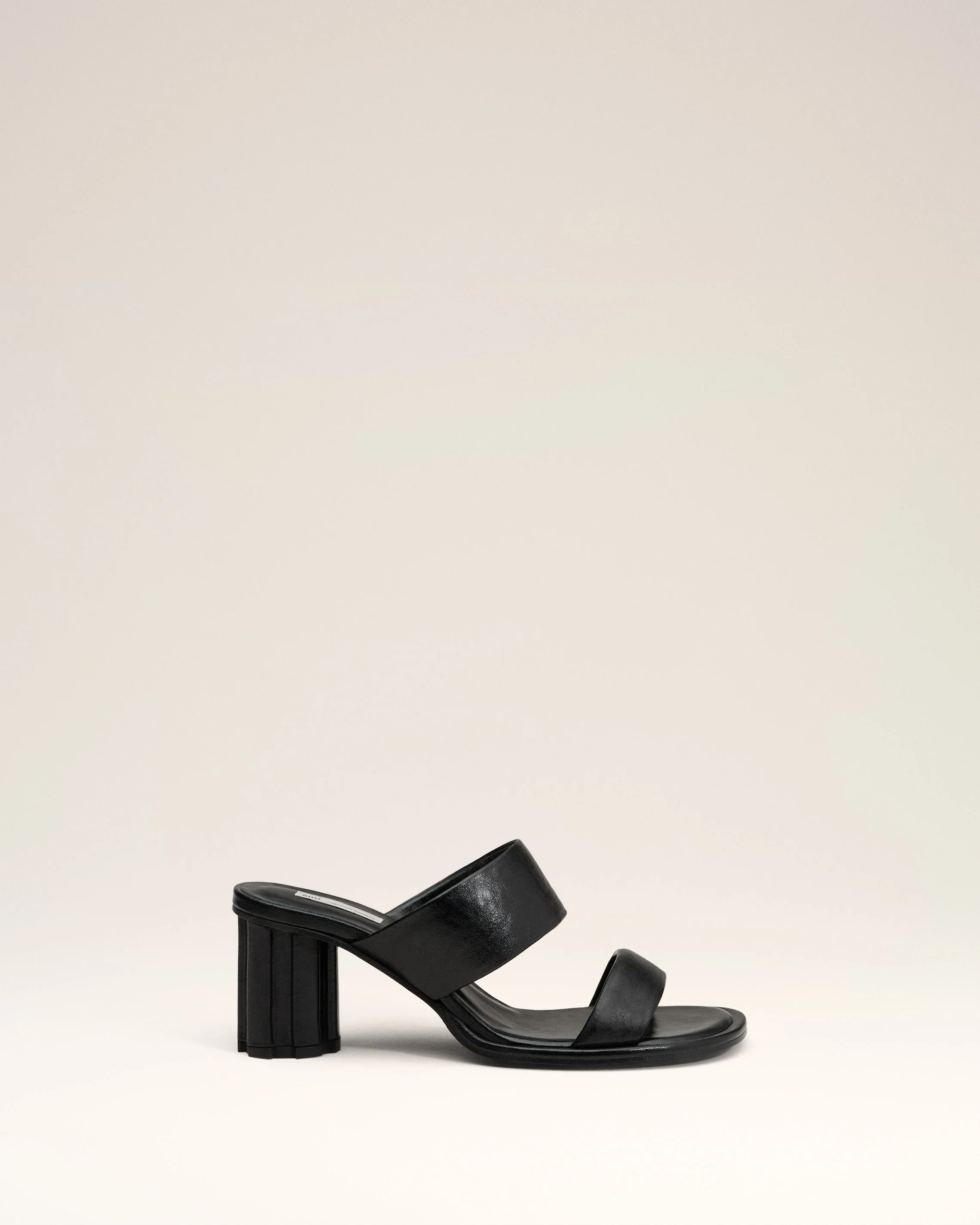 BLACK LEATHER PIANO SANDALS - 1