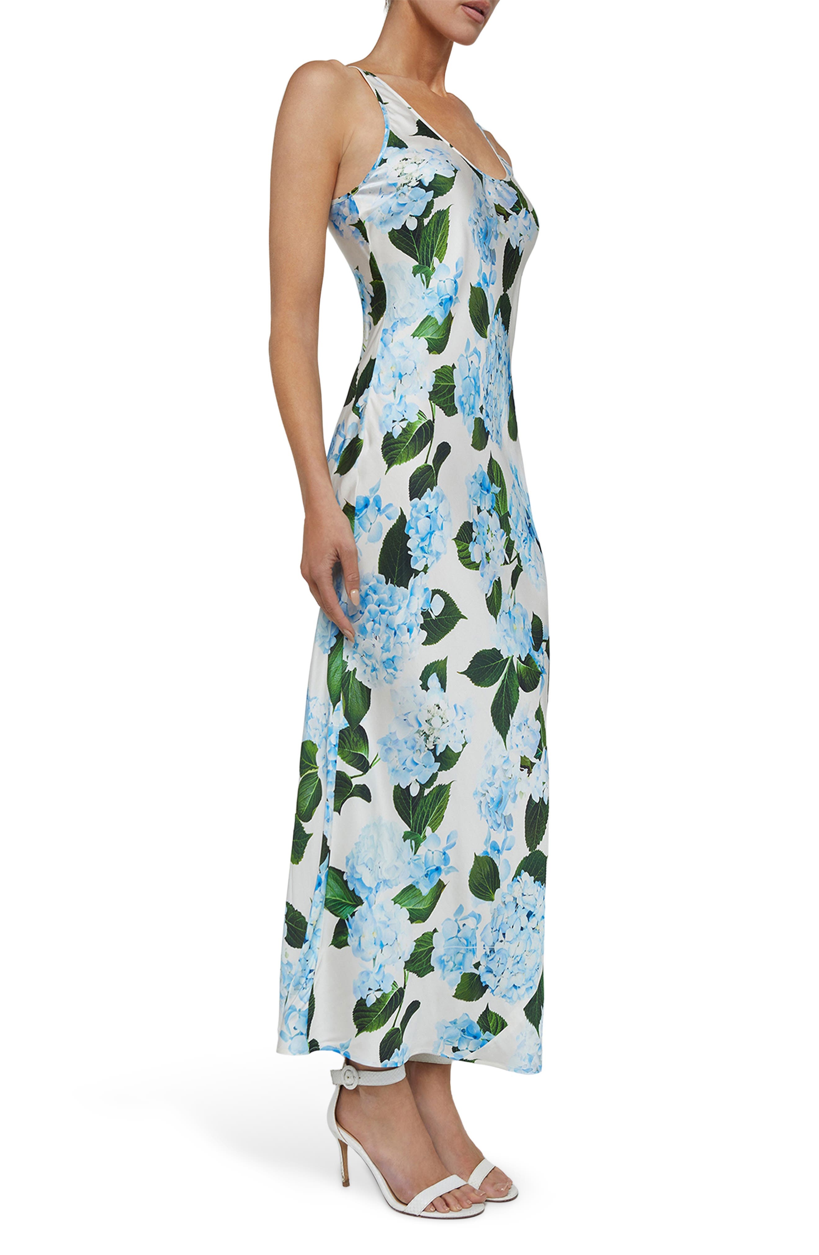 L'AGENCE Akiya Floral Satin Maxi Dress in Ivory/Light Blue Lg Hydrangea at Nordstrom - 3
