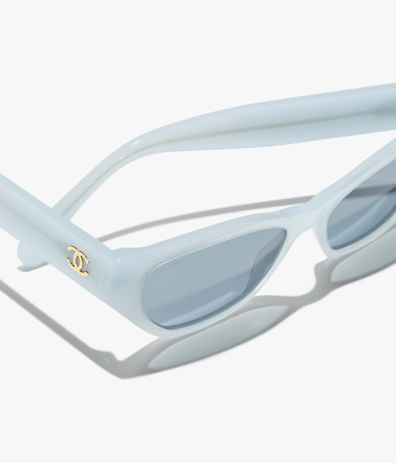 Cat-Eye Sunglasses 3