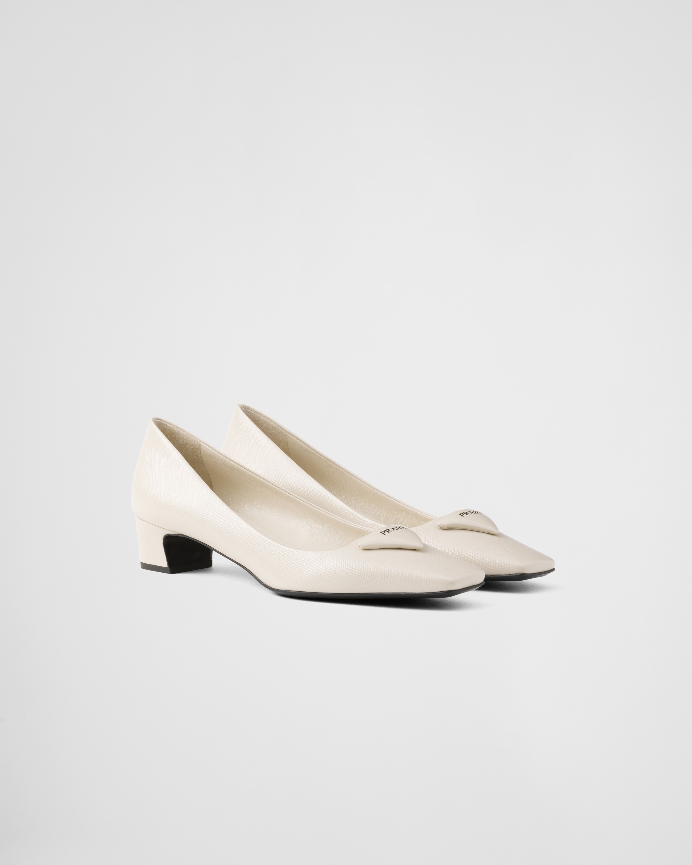 Patent Saffiano leather pumps - 1