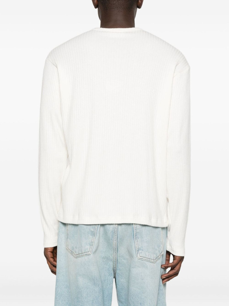 long-sleeve T-shirt 4