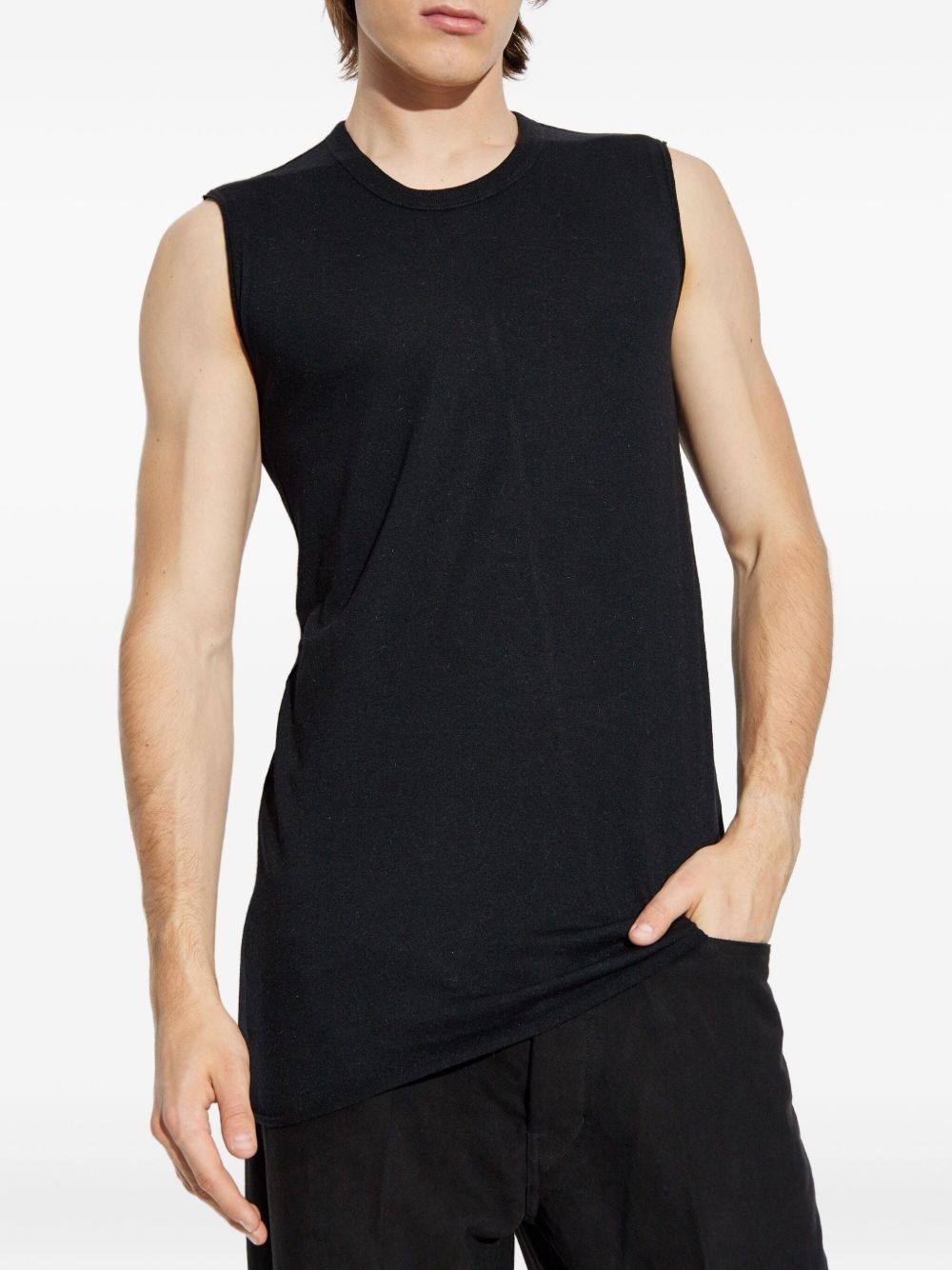round-neck sleeveless vest - 3