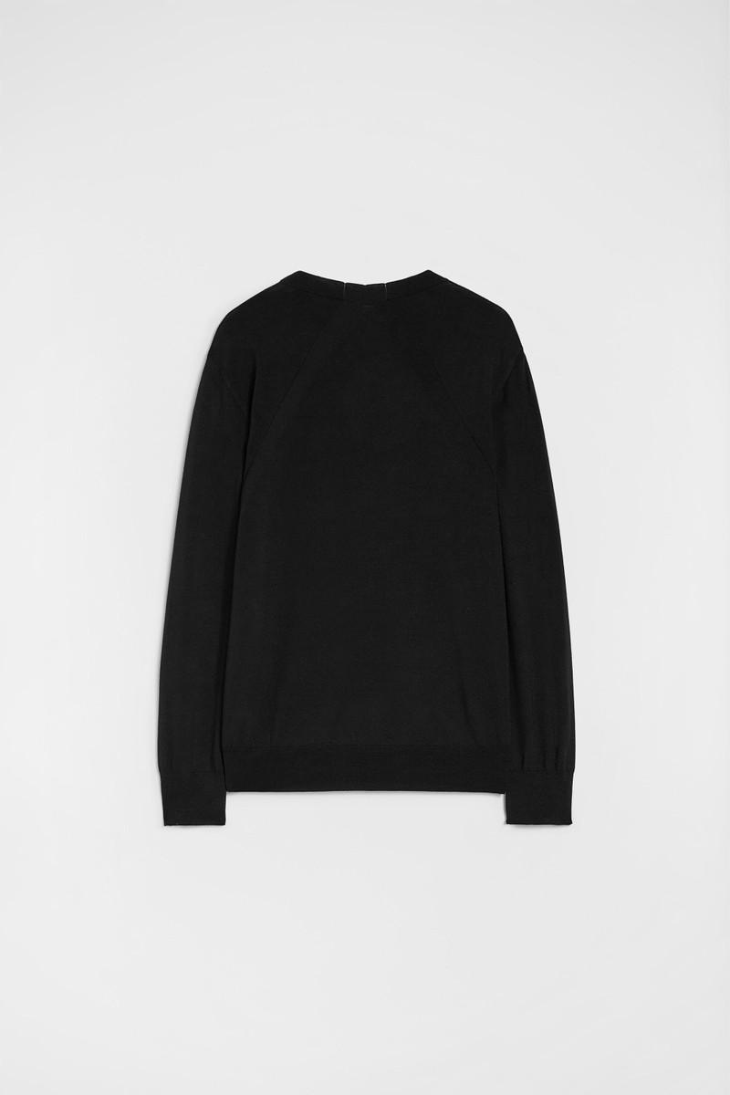 Lightweight Crew-Neck Sweater 5