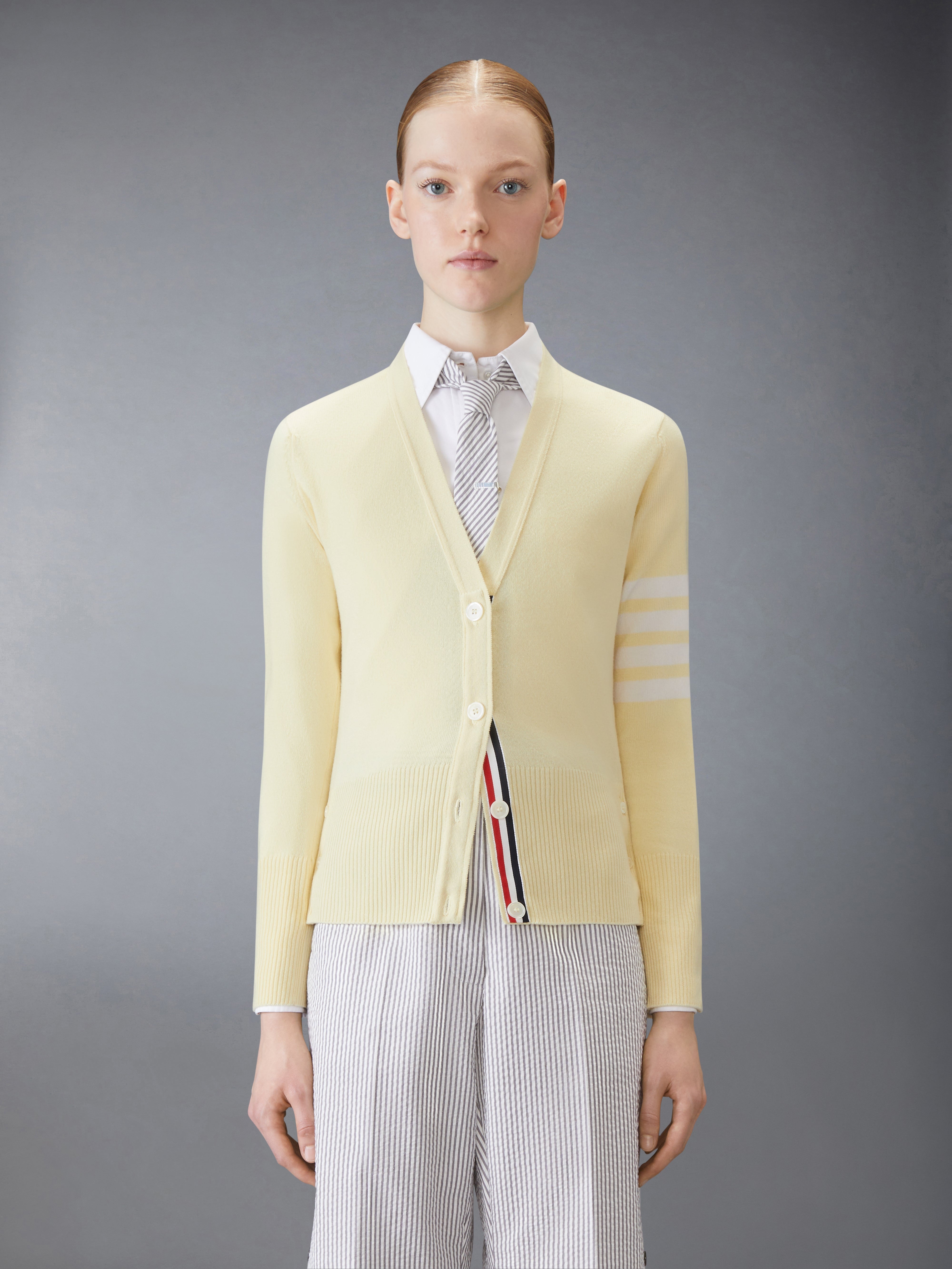 CLASSIC CASHMERE 4-BAR V-NECK CARDIGAN - 2
