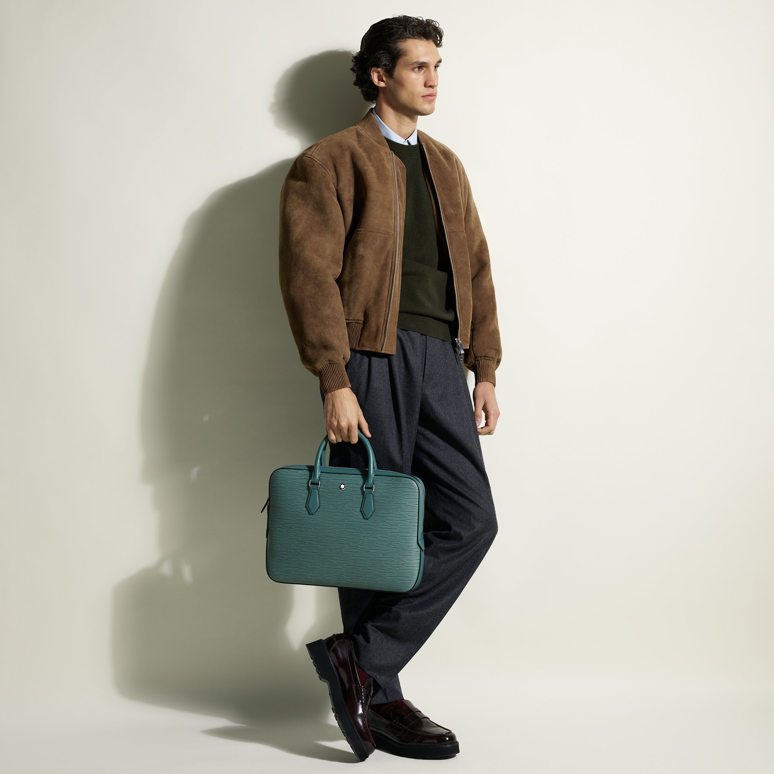 4810 thin document case - 2
