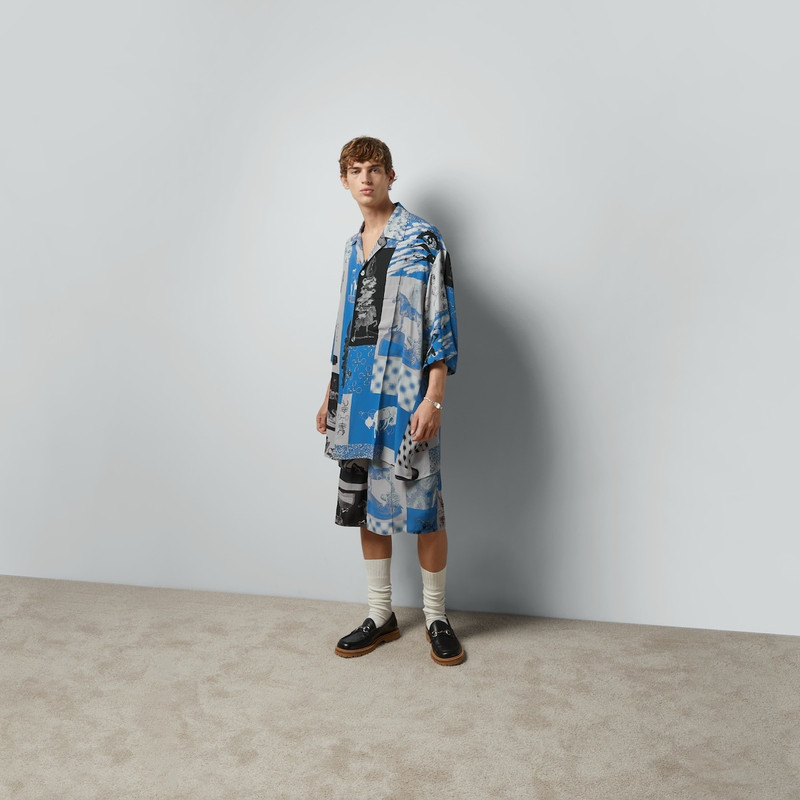 GUCCI Graphic print viscose shorts outlook