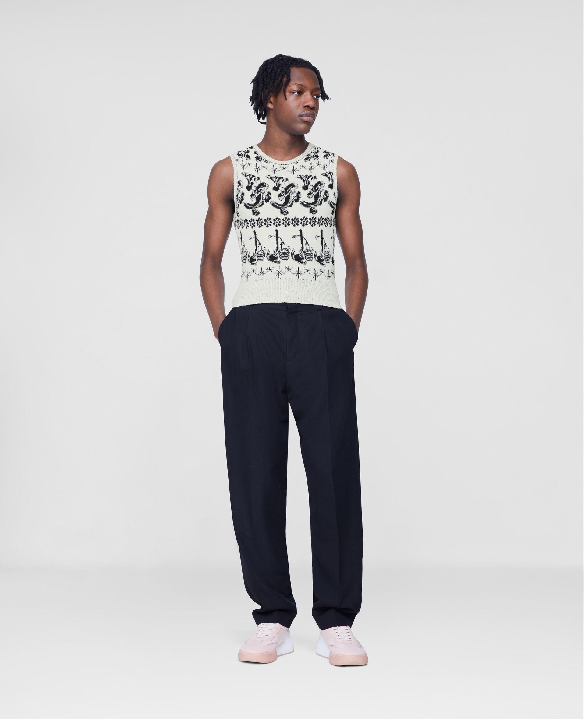 Fantasia Fair Isle Sleeveless Jacquard Sweater - 4