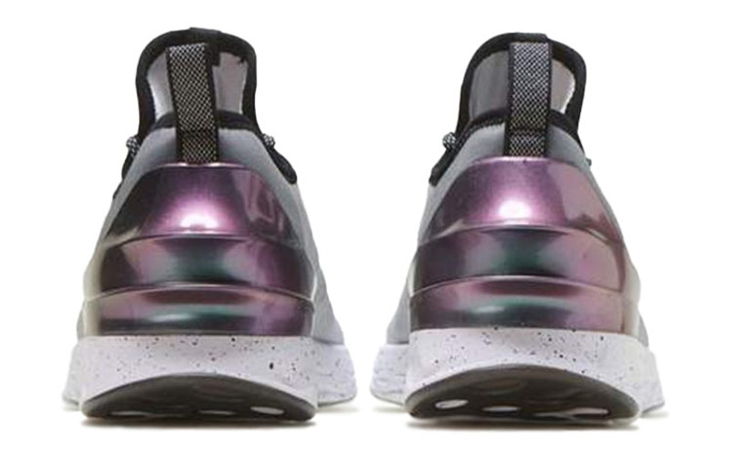 Jordan Air Jordan React Havoc Black/Grey/White AR8815-100 outlook