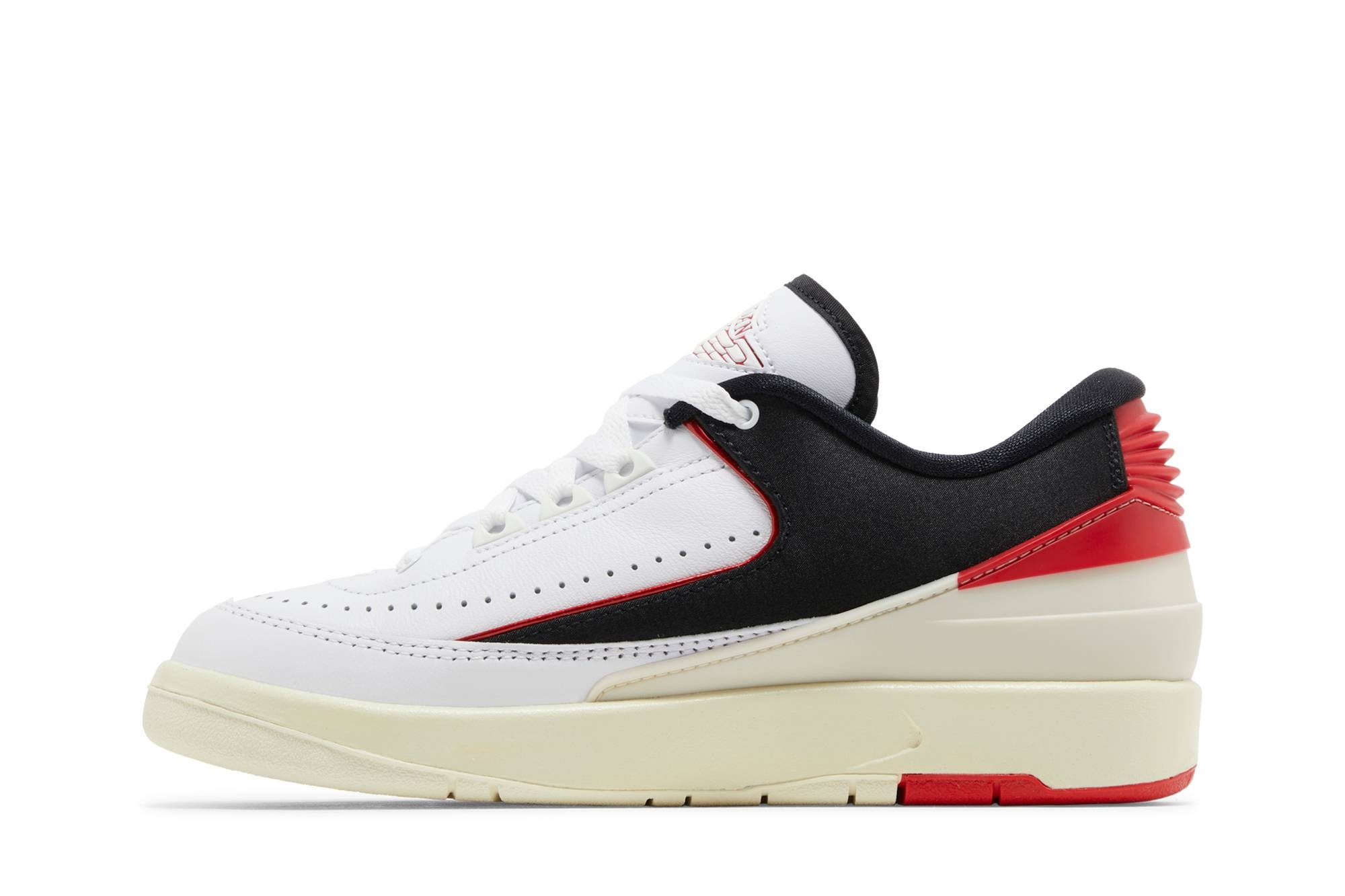 Wmns Air Jordan 2 Retro Low 'Chicago Twist' - 3