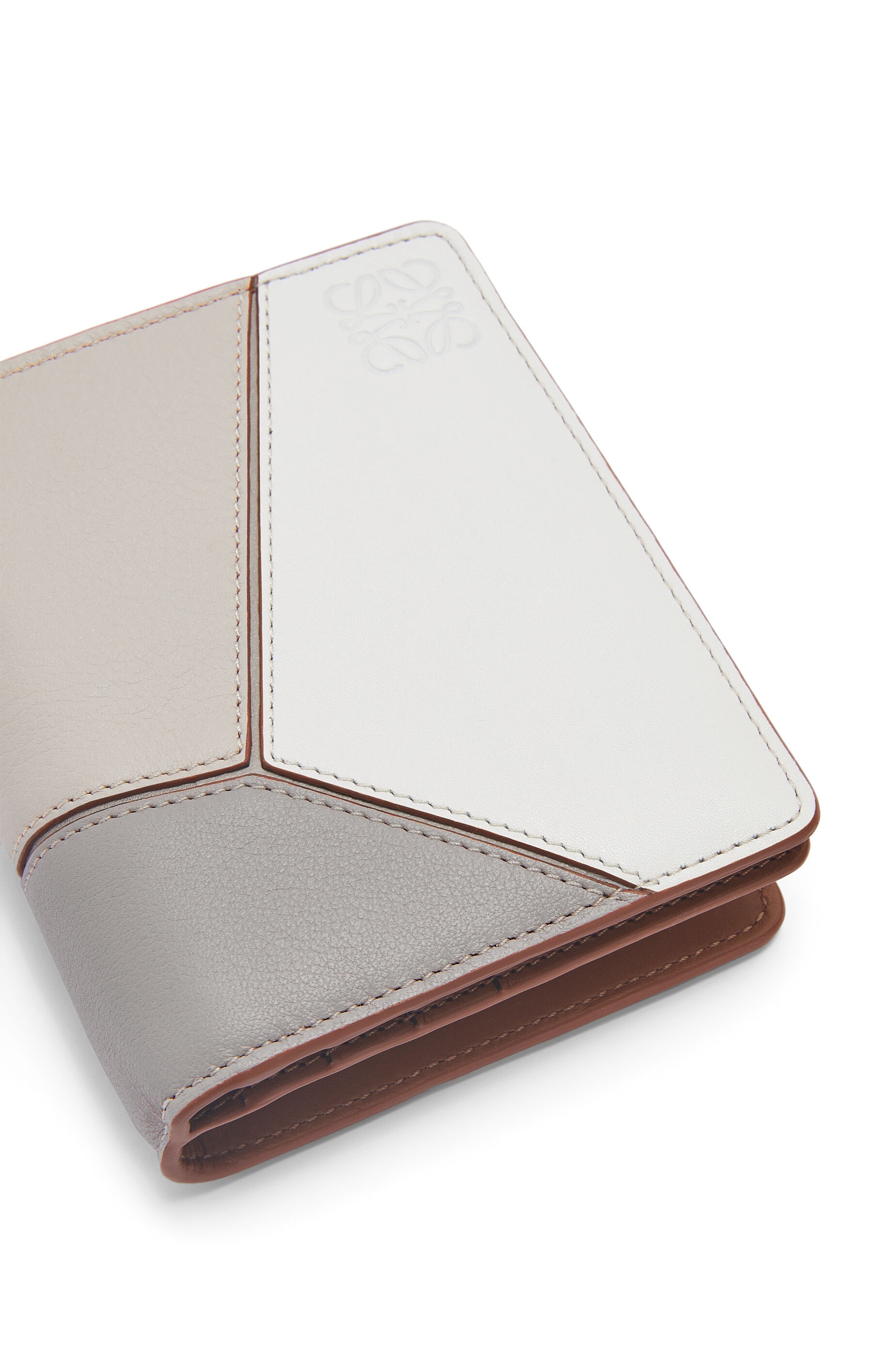 Puzzle compact zip wallet in classic calfskin - 5